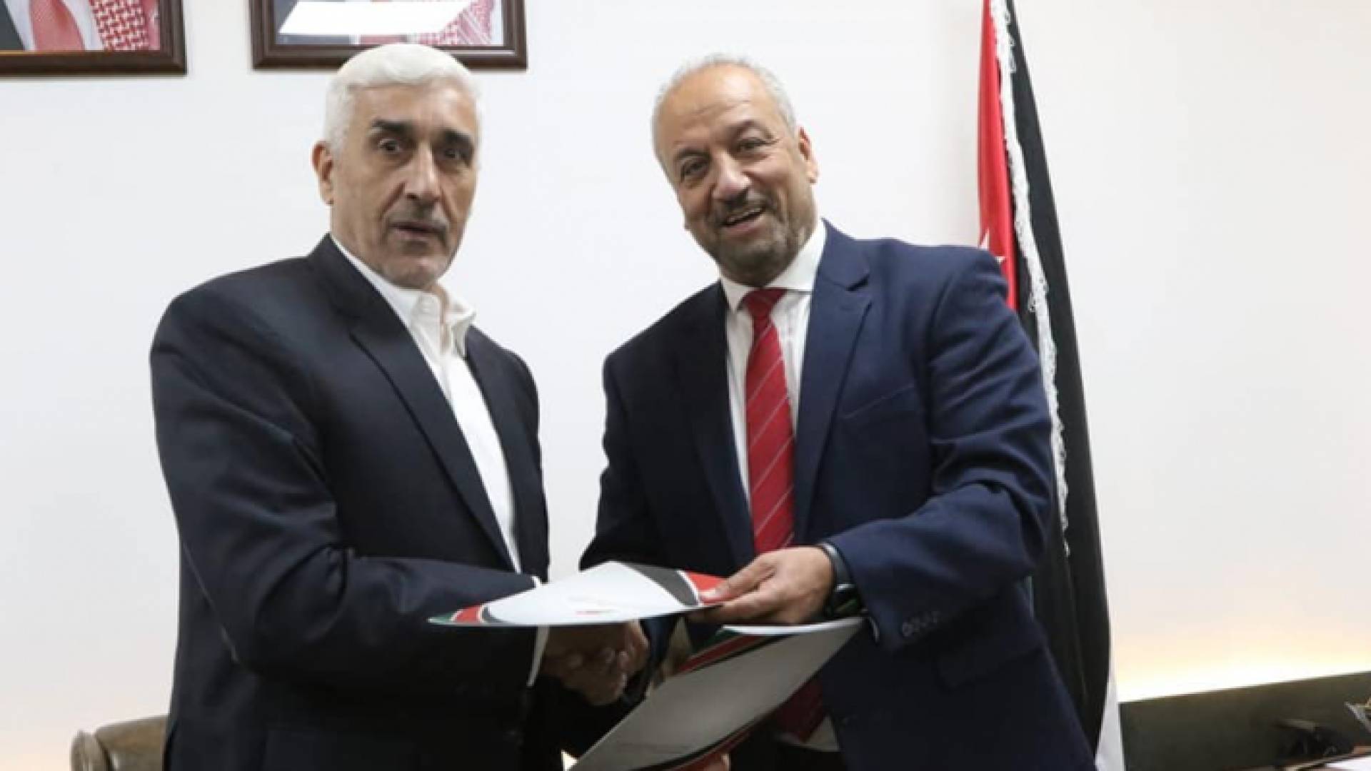 من حفل توقيع الاتفاقية