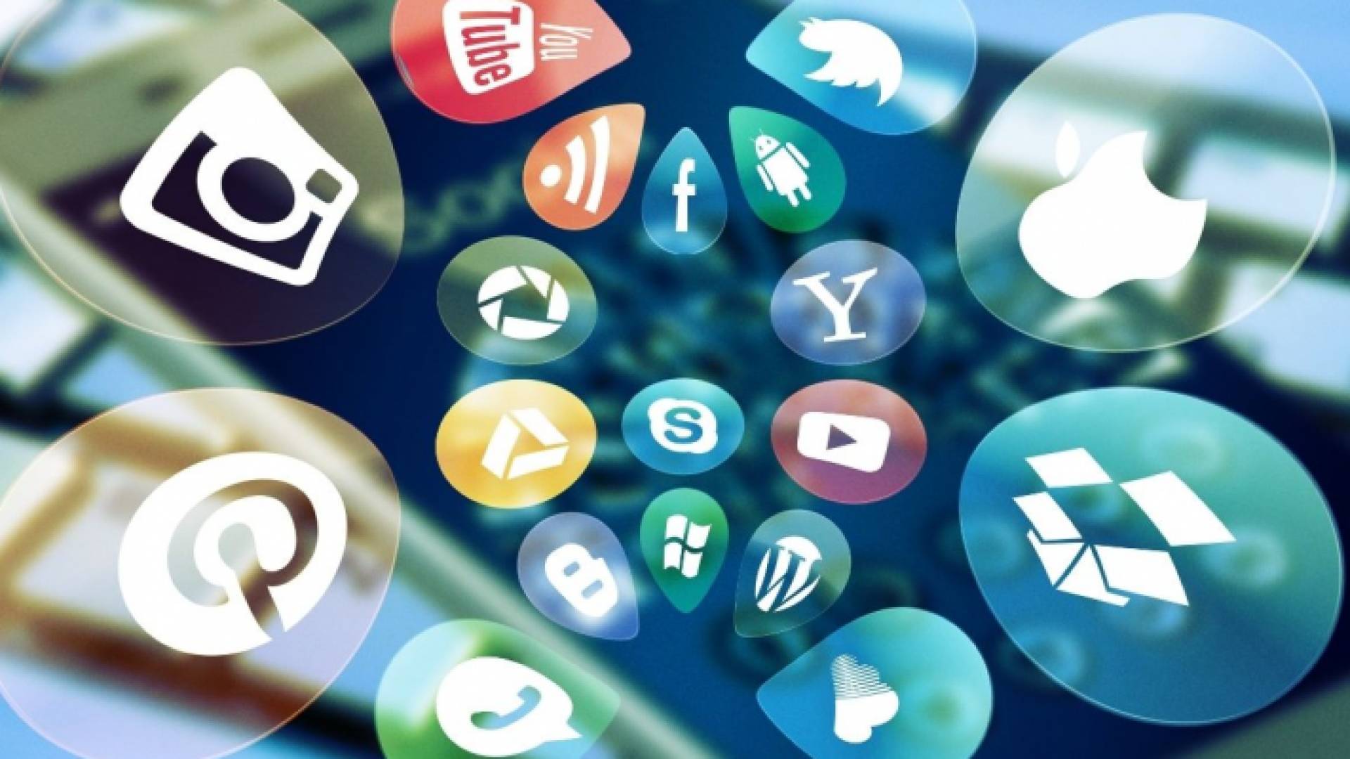 مواقع التواصل الاجتماعي