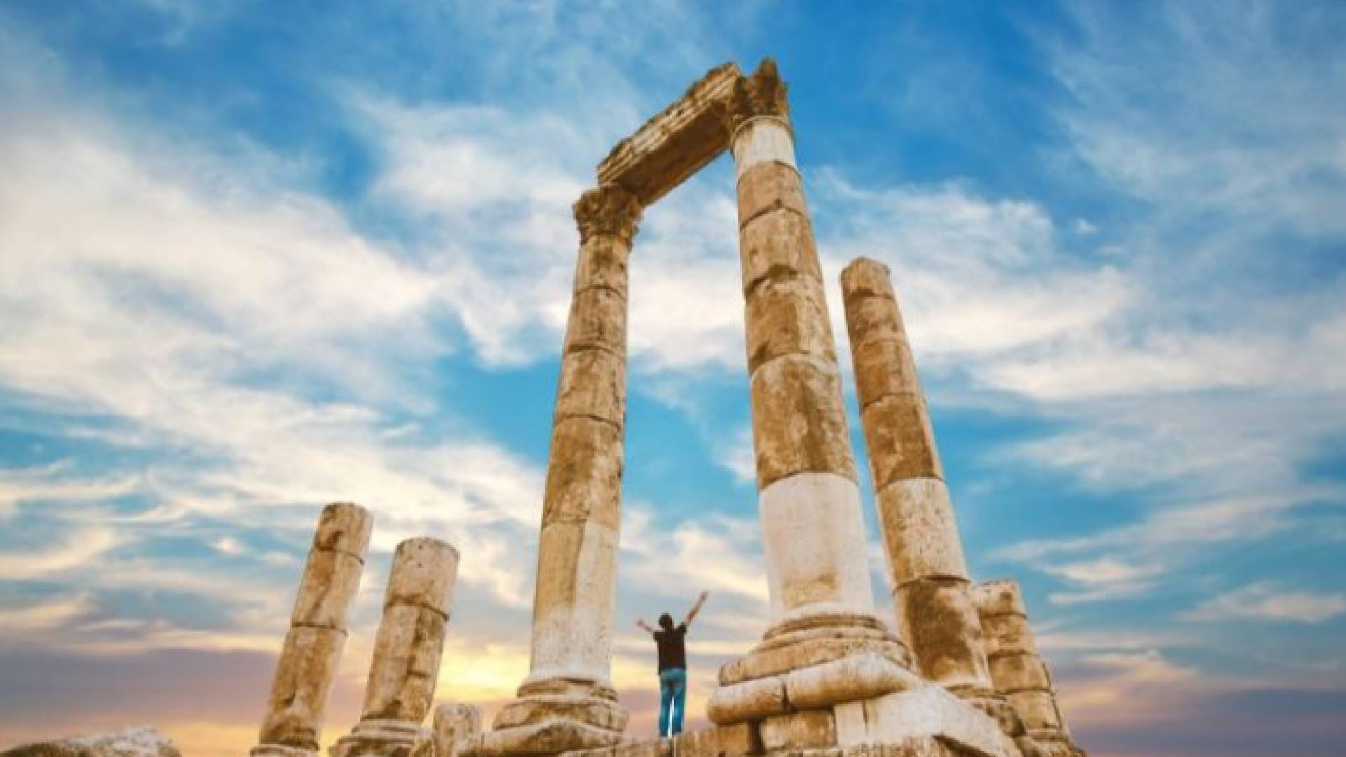 آثار جبل القلعة في العاصمة عمان