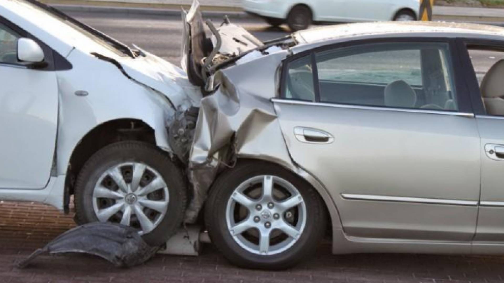 صورة تعبيرية لحادث تصادم مركبتين