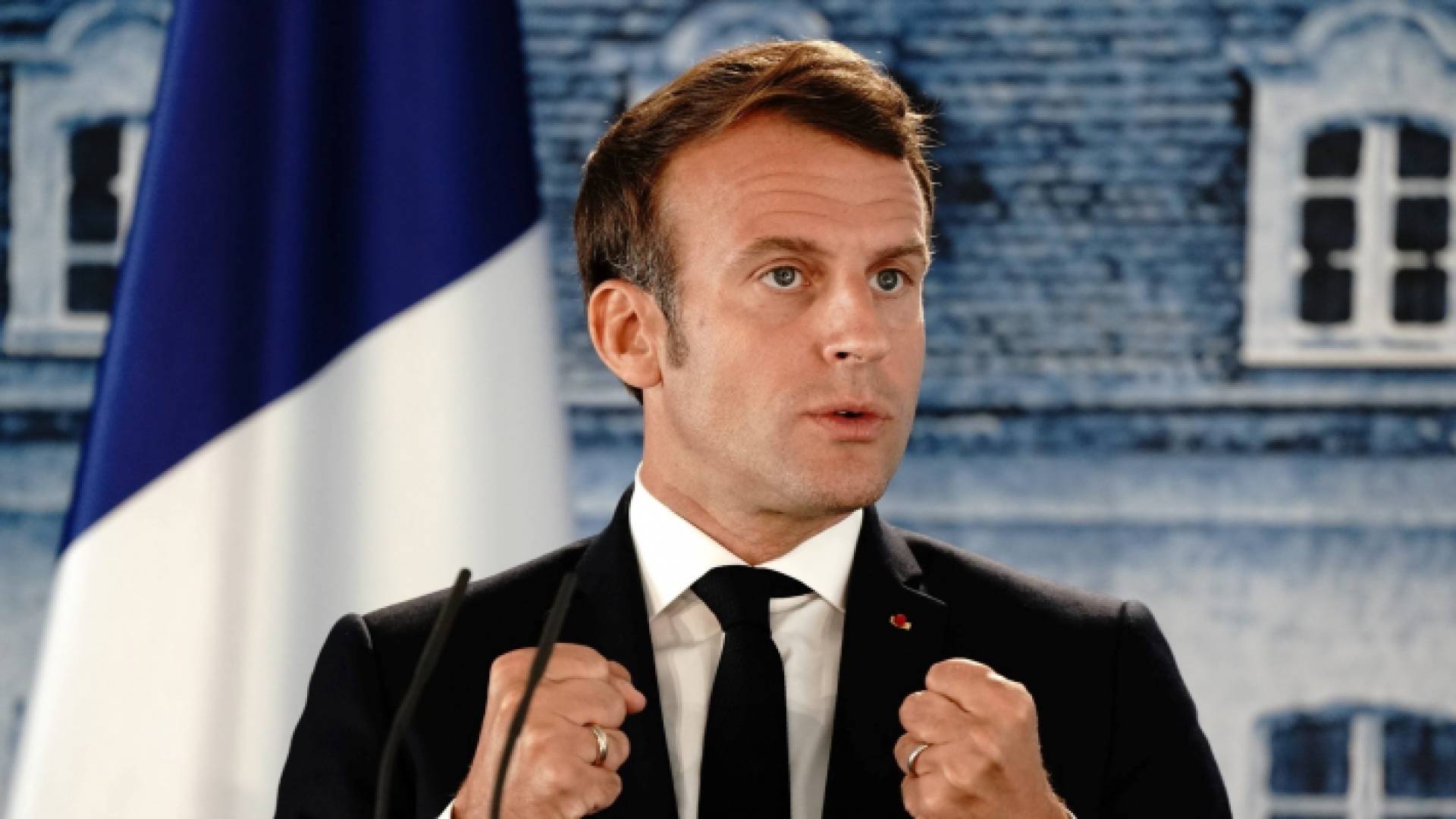 إيمانويل ماكرون