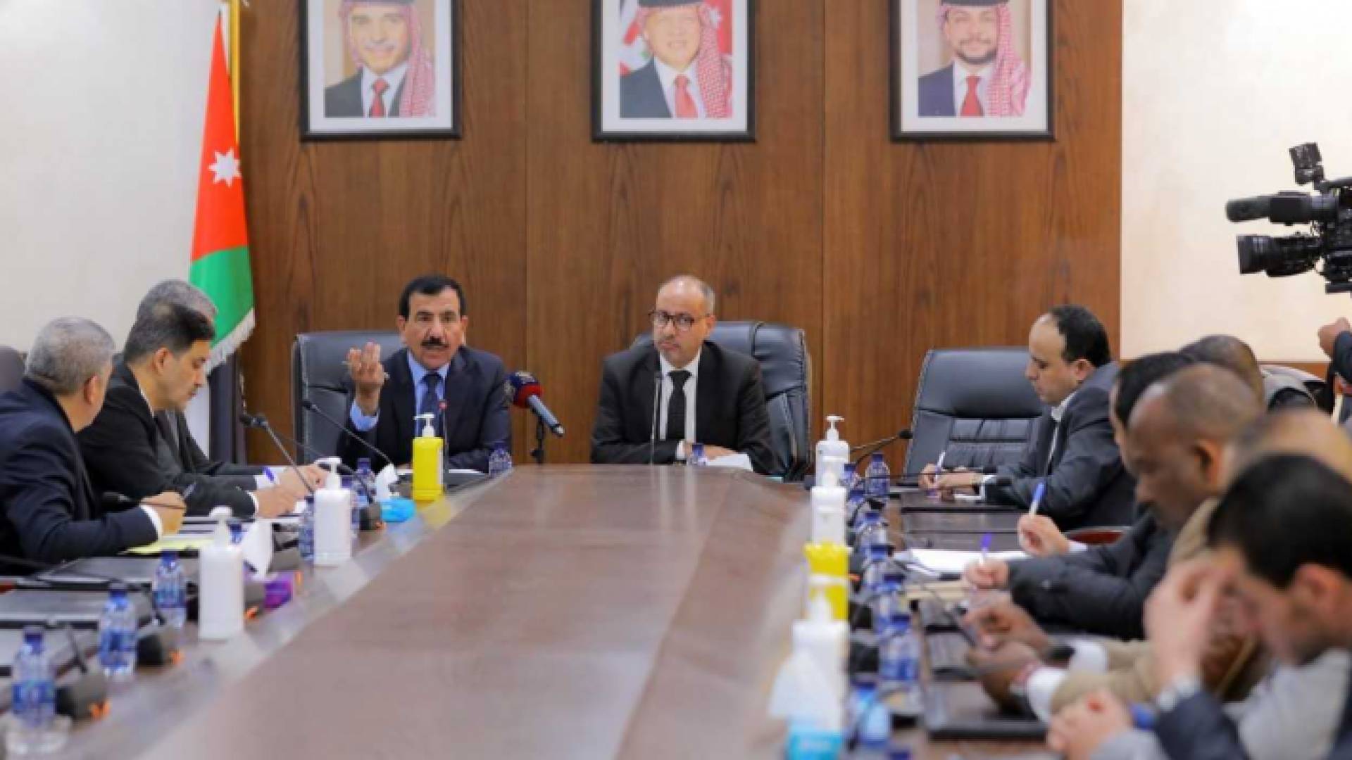 اجتماع اللجنة المالية النيابية مع ديوان المحاسبة