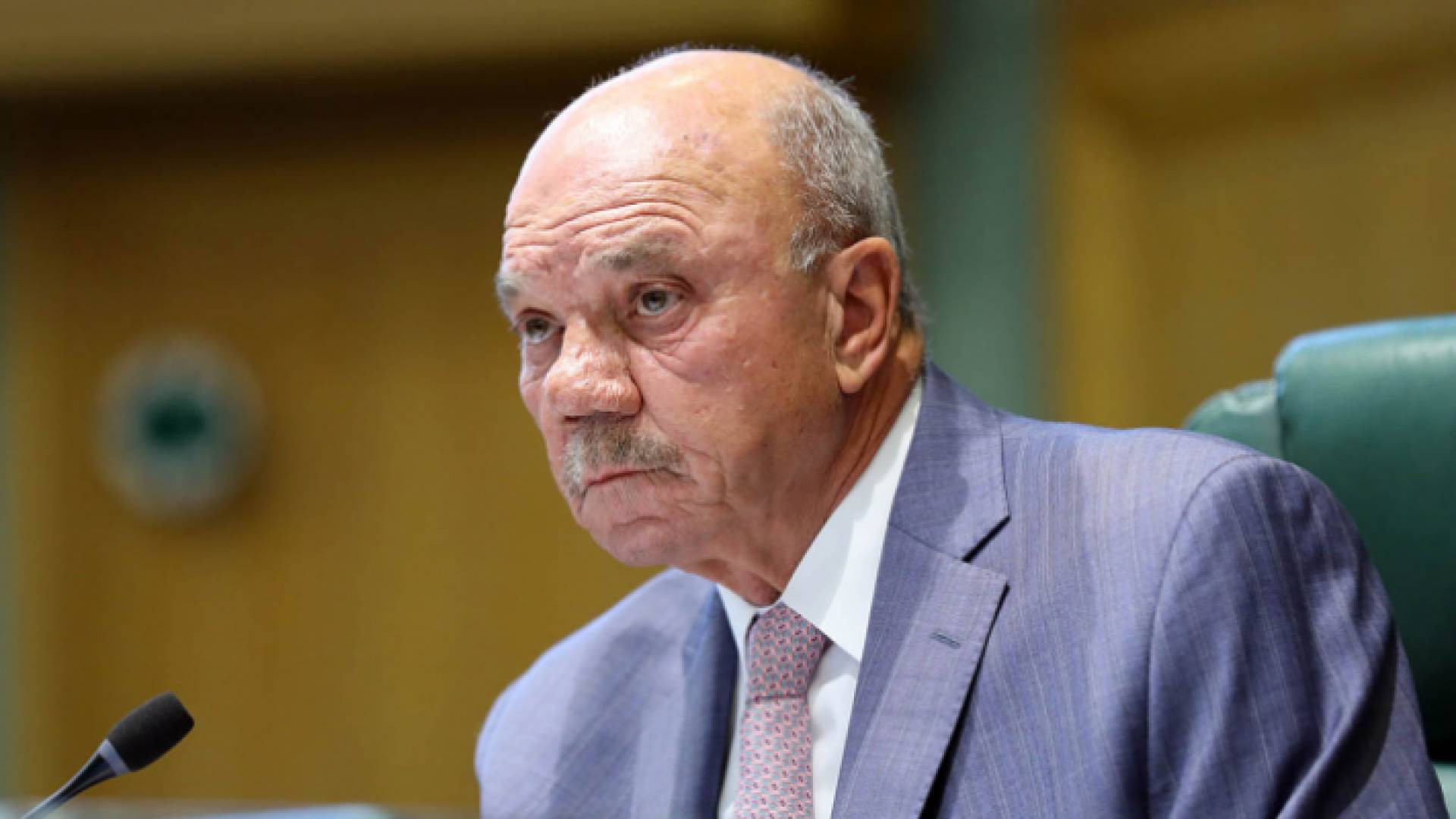 صورة أرشيفية لرئيس مجلس الأعيان فيصل الفايز