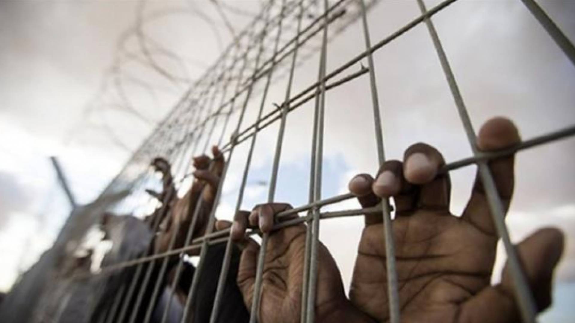 أسرى في سجون الاحتلال