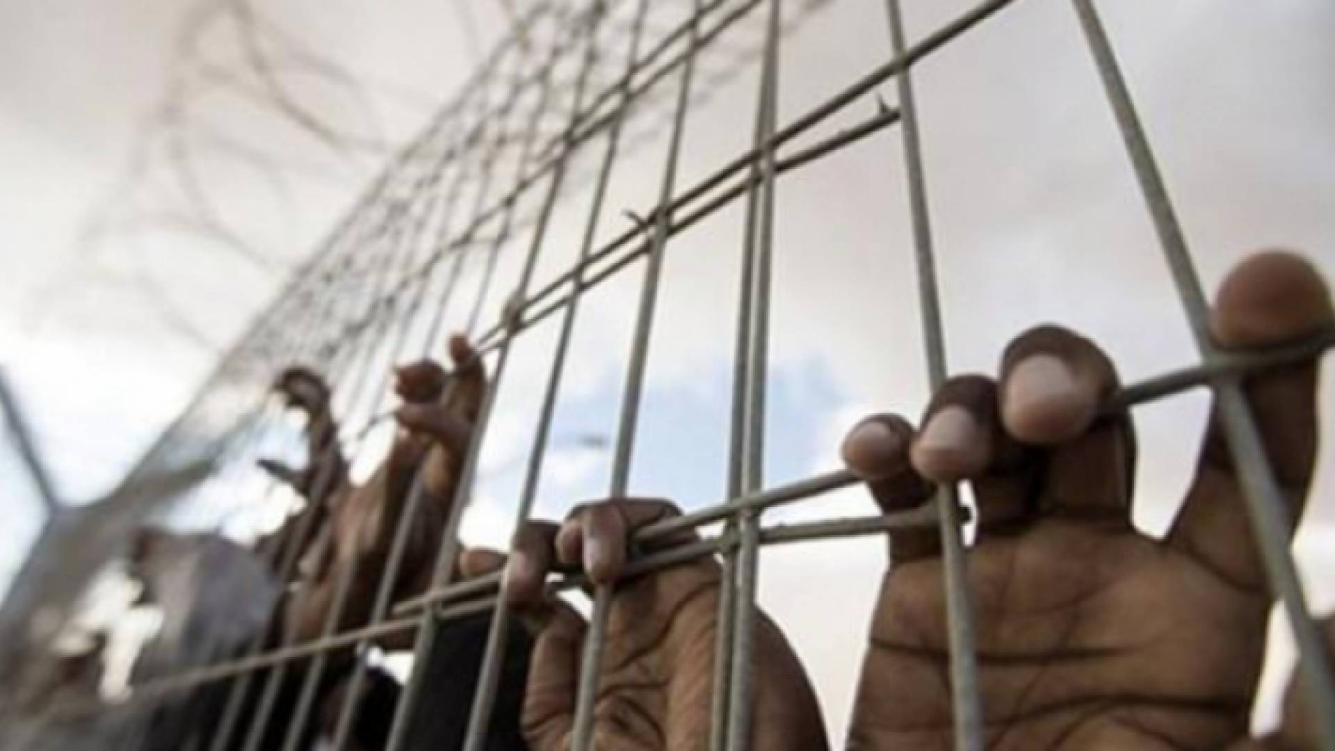 أسرى في سجون الاحتلال