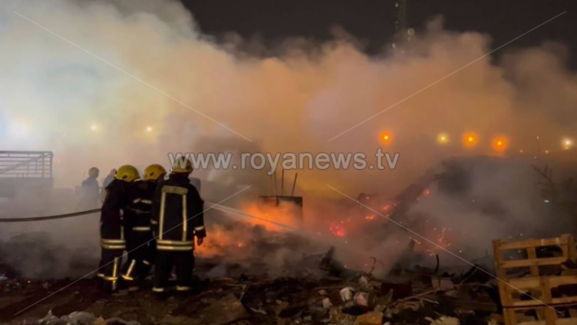 الصورة من إخماد الحريق