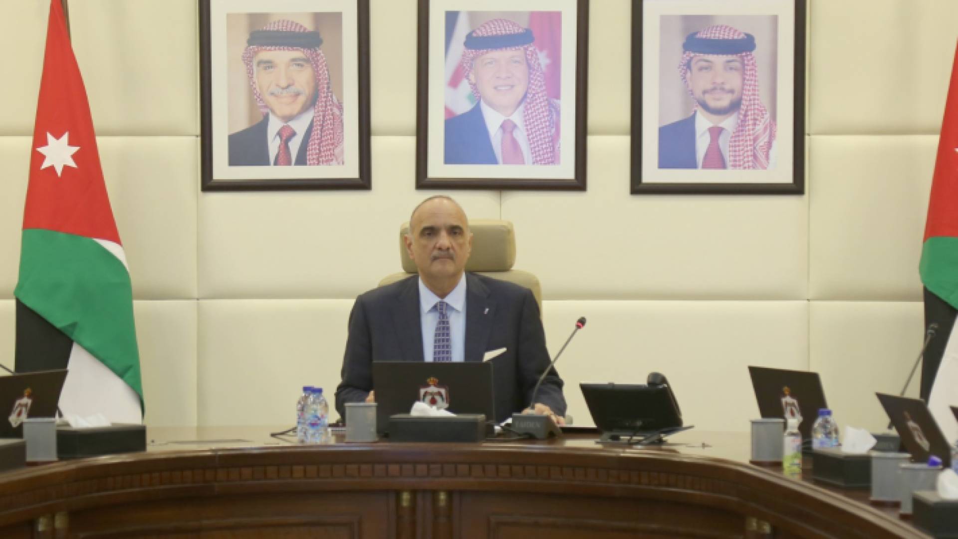 رئيس الوزراء بشر الخصاونة