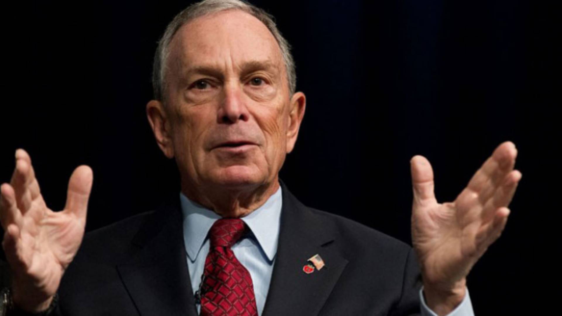 رئيس بلدية نيويورك السابق مايكل بولمبرغ