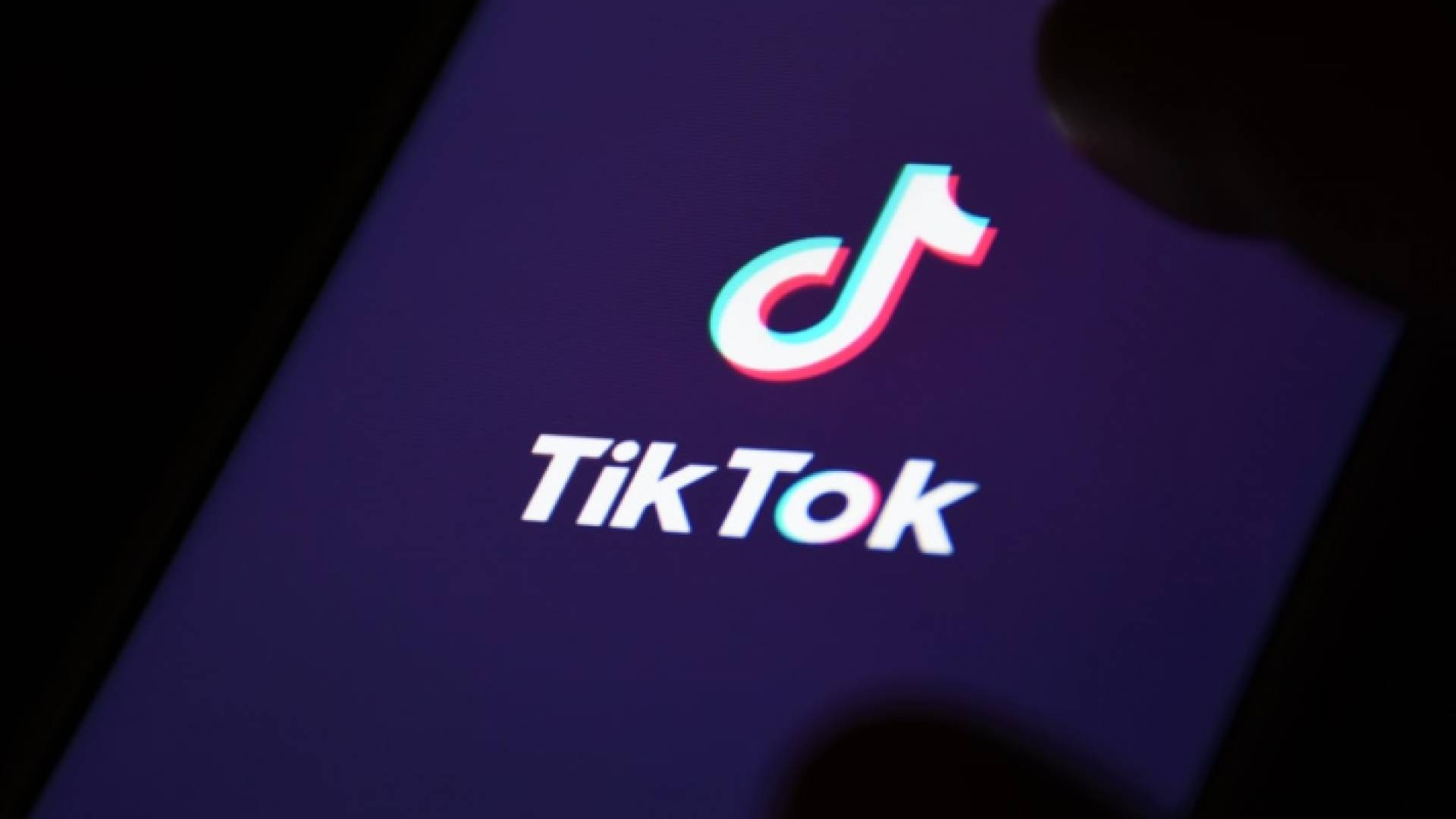 شعار تيك توك