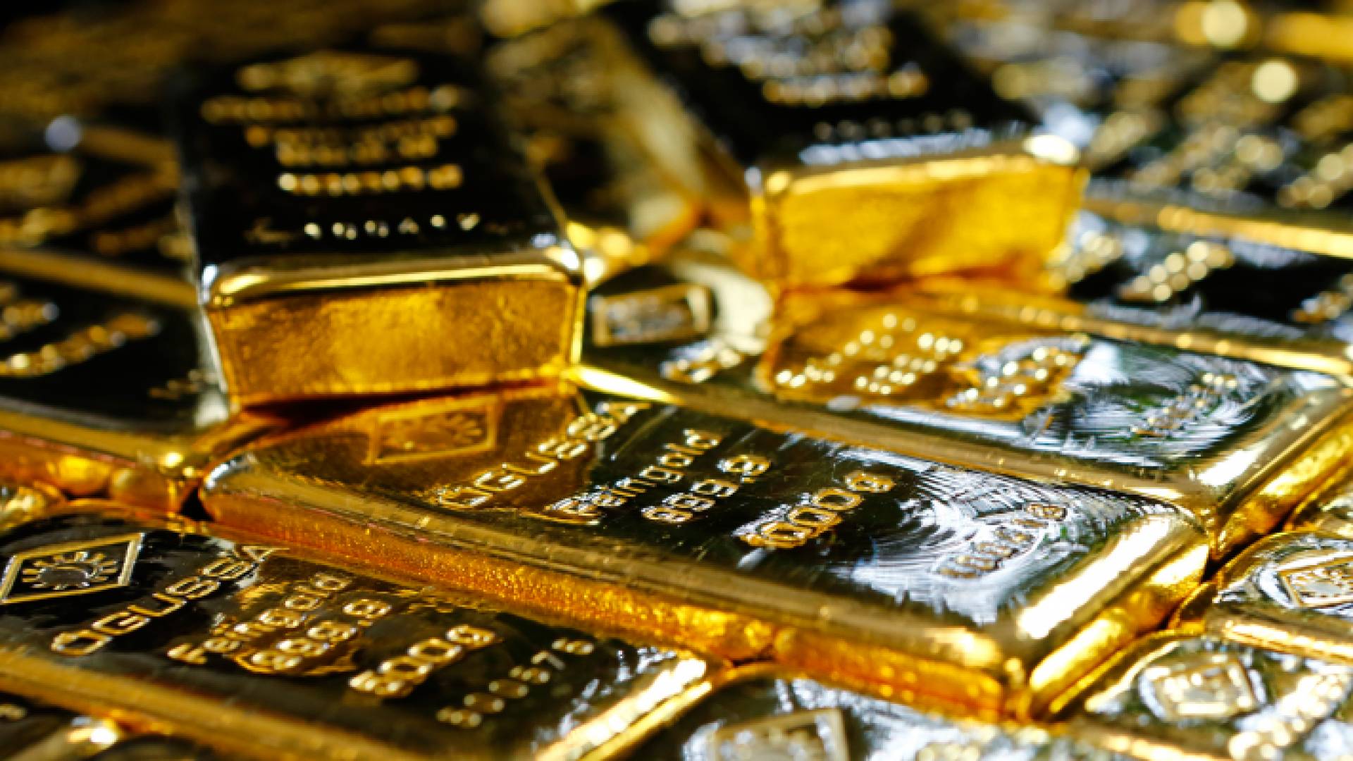 سبائك من الذهب