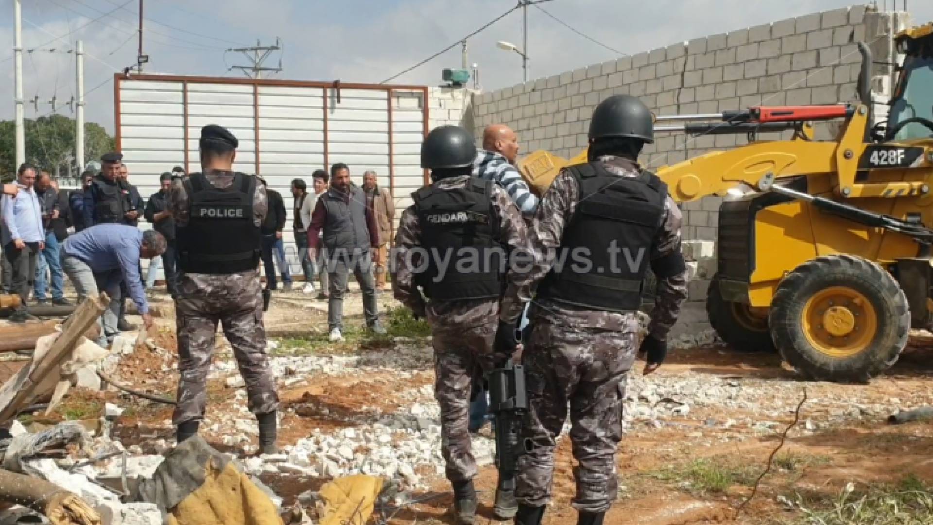 قوات من الدرك في المنطقة التي ضبطت فيها الاعتداءات