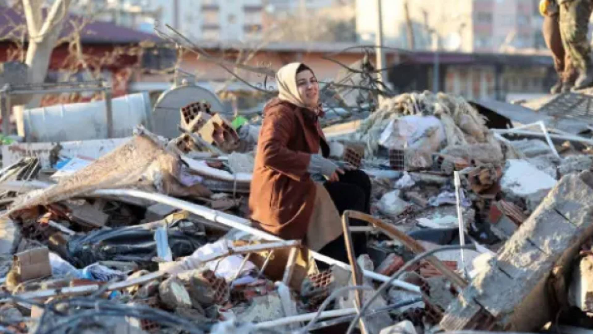 أضرار الزلزال