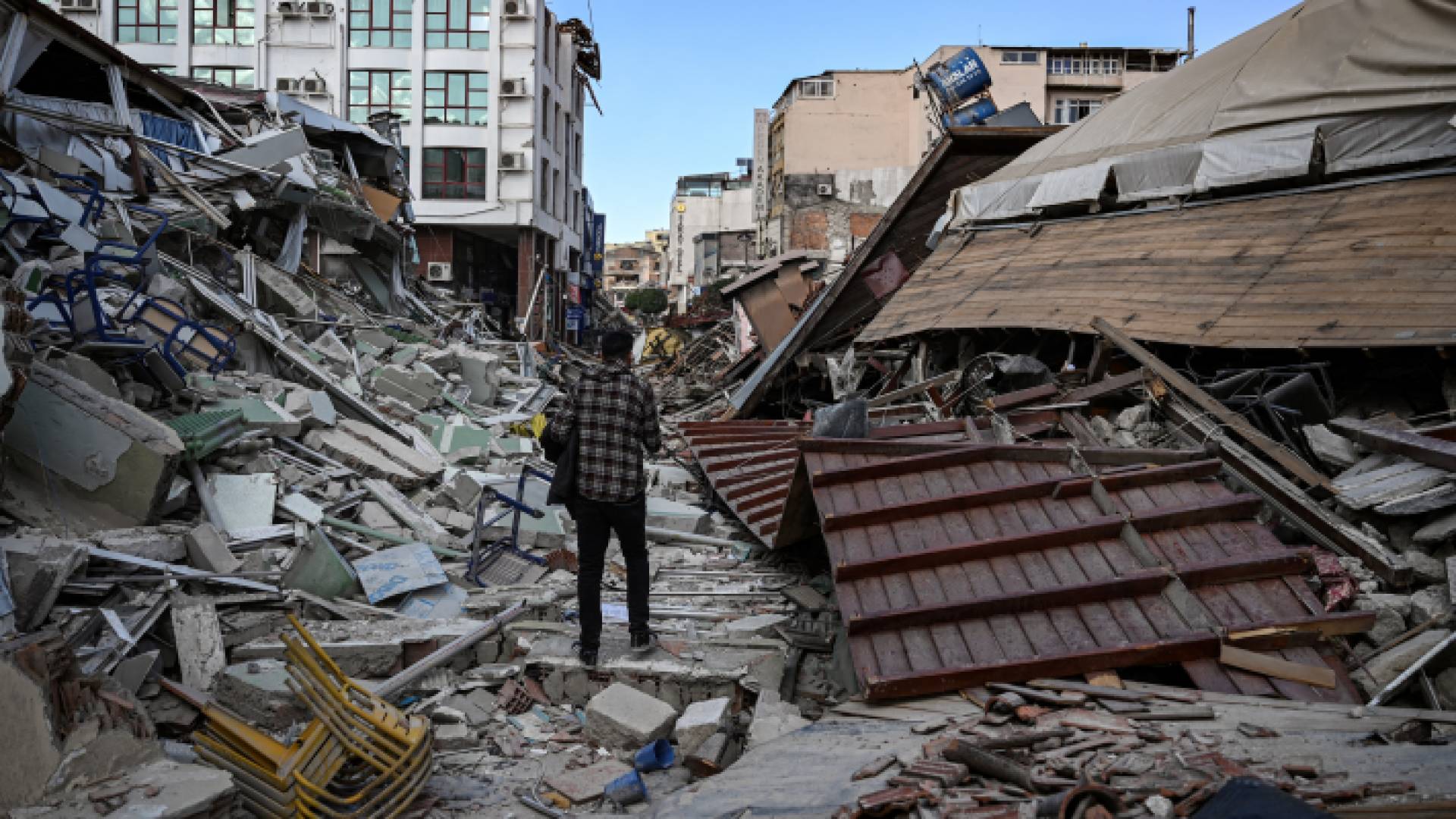 أضرار الزلزال في تركيا