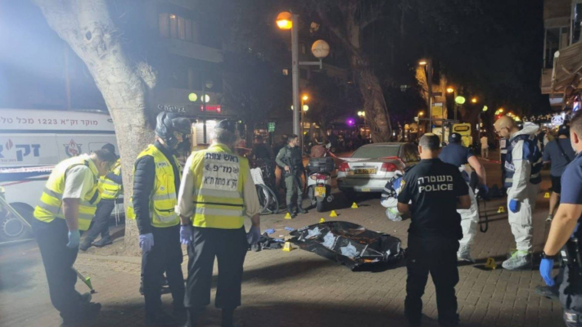 مكان وقوع عملية إطلاق النار في شارع ديزنغوف وسط تل أبيب