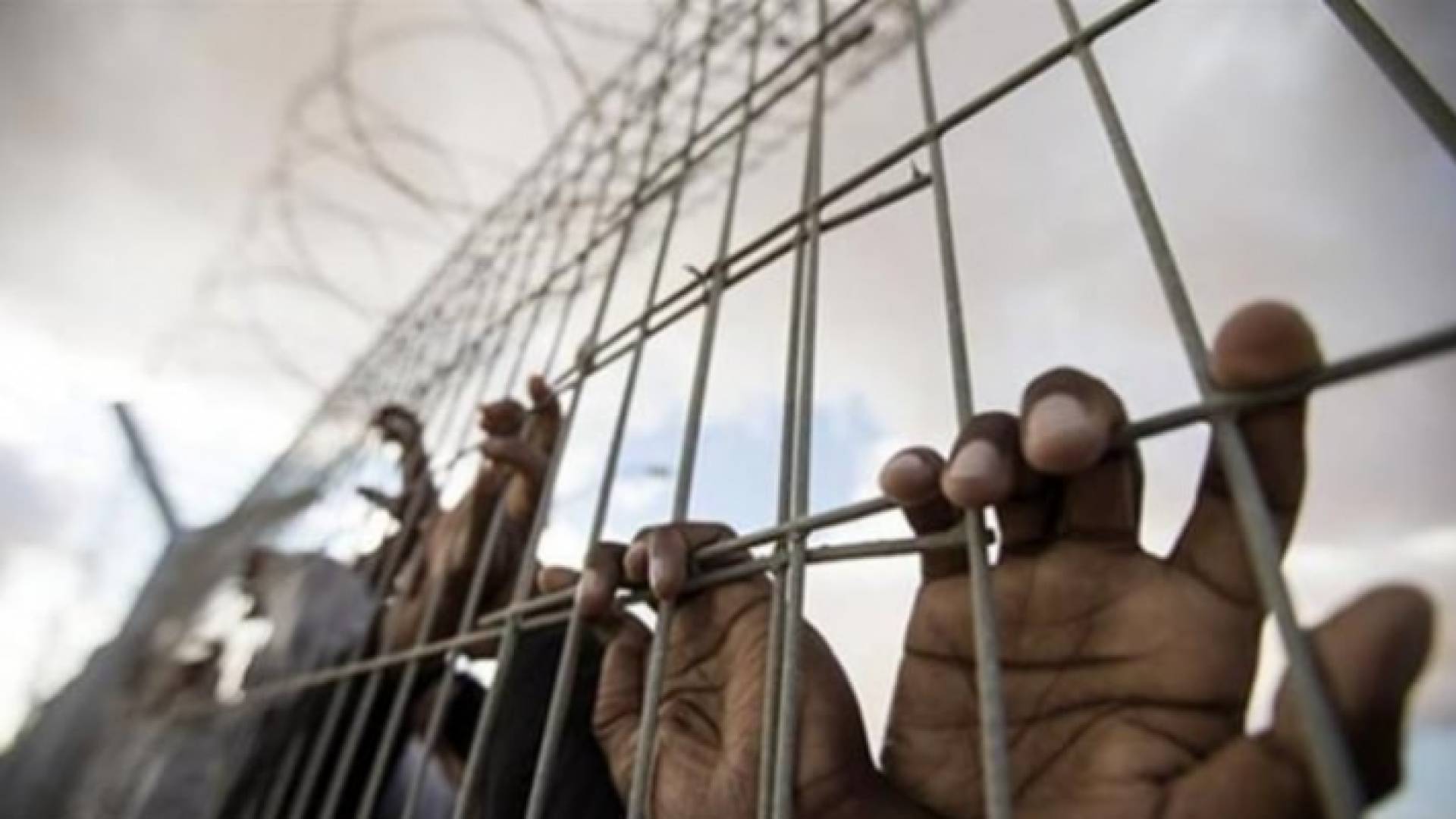 أسرى في سجون الاحتلال