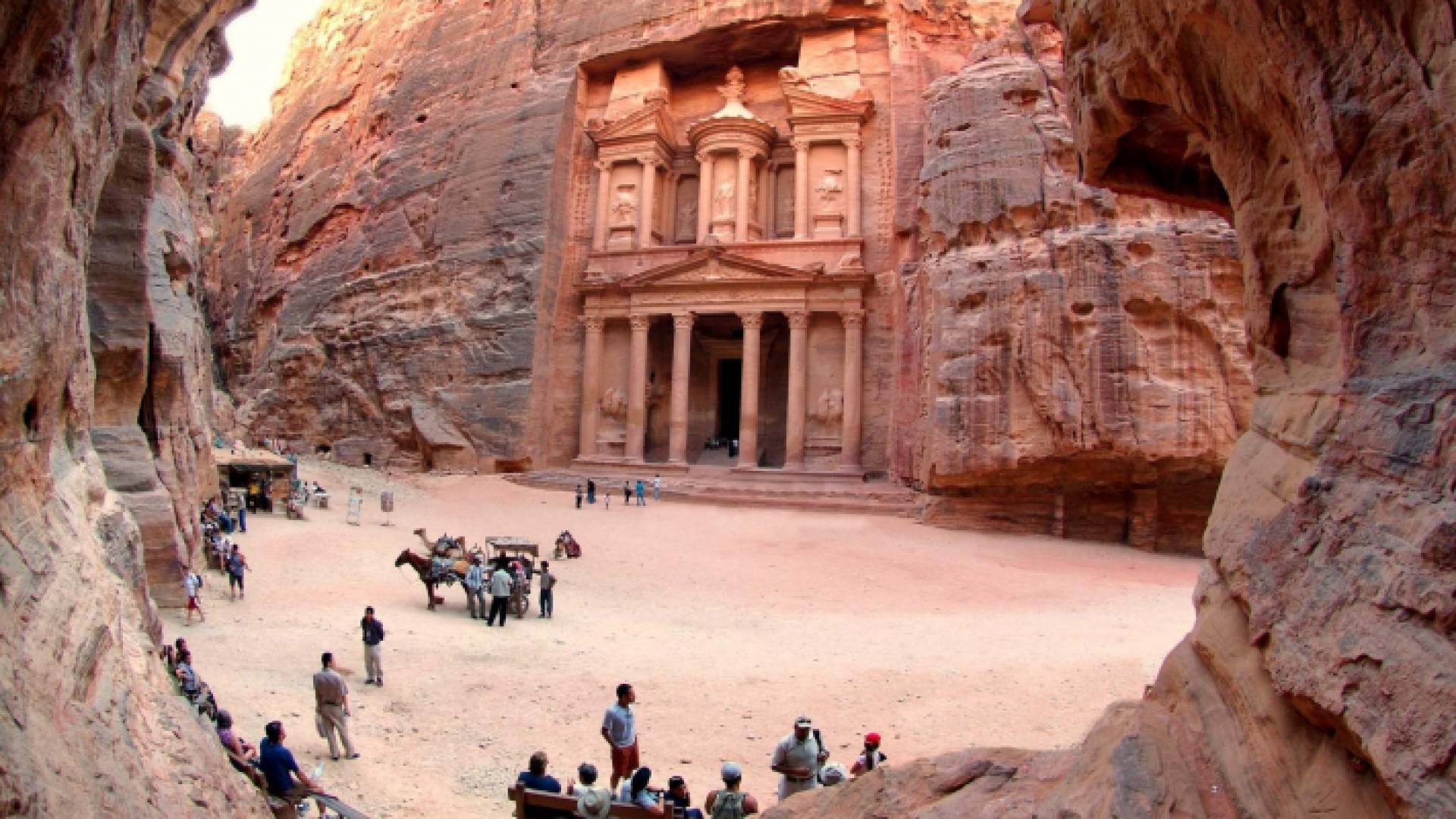 مدينة البترا