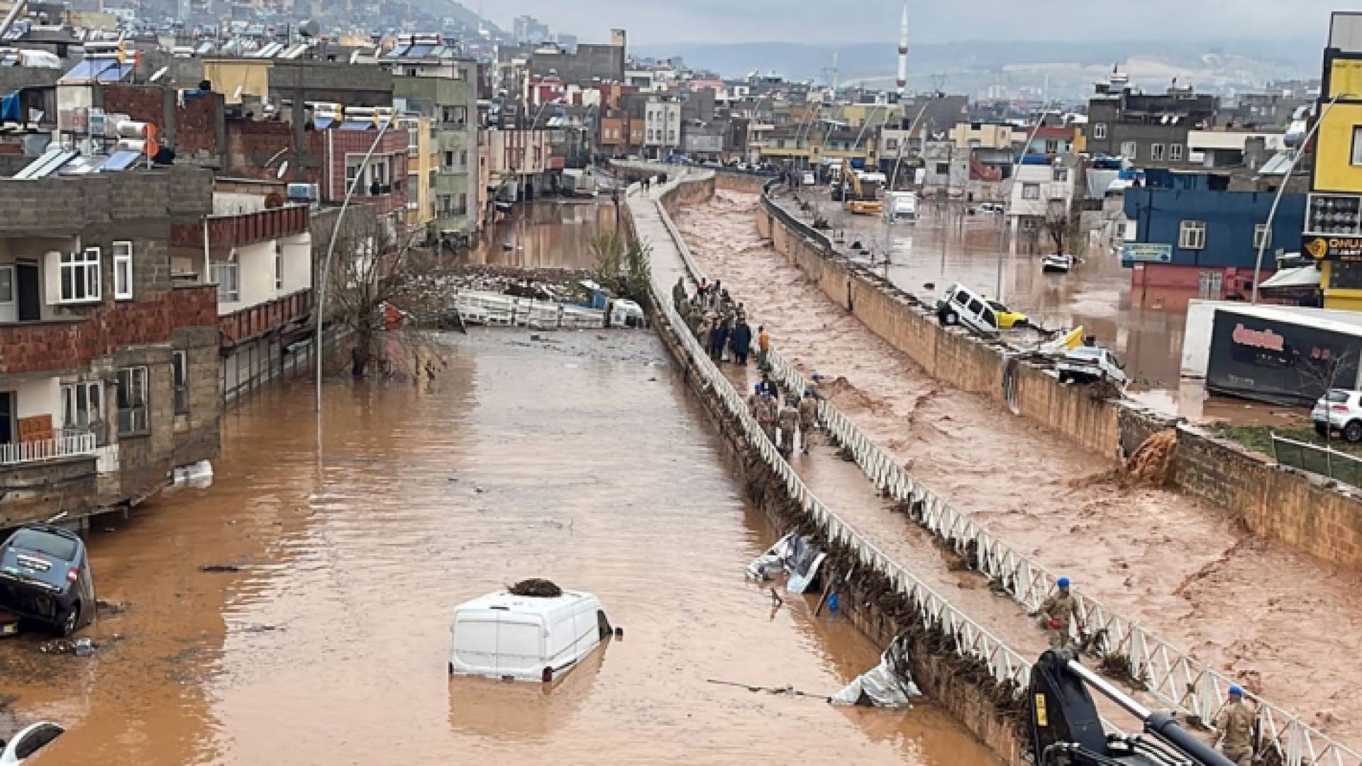 فيضانات تركيا