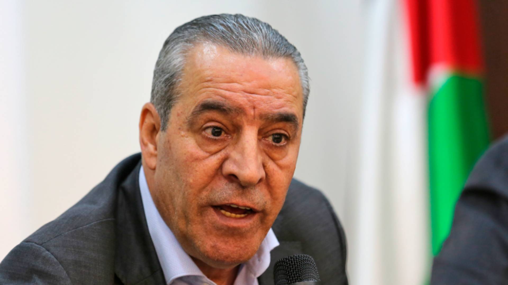 أمين سر اللجنة التنفيذية لمنظمة التحرير الفلسطينية حسين الشيخ