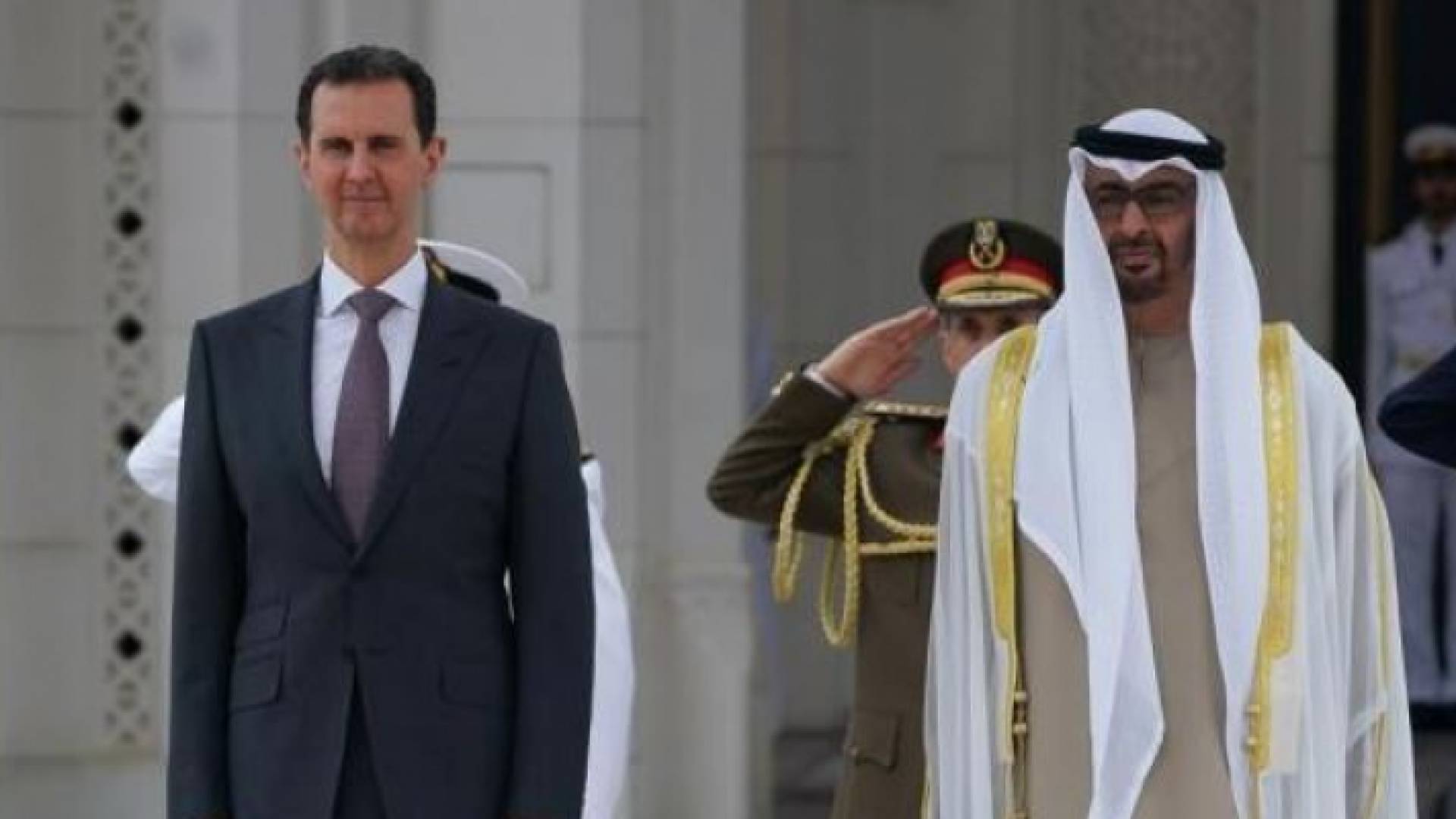الرئيس السوري بشار الأسد ورئيس دوة الإمارات الشيخ محمد بن زايد آل نهيان