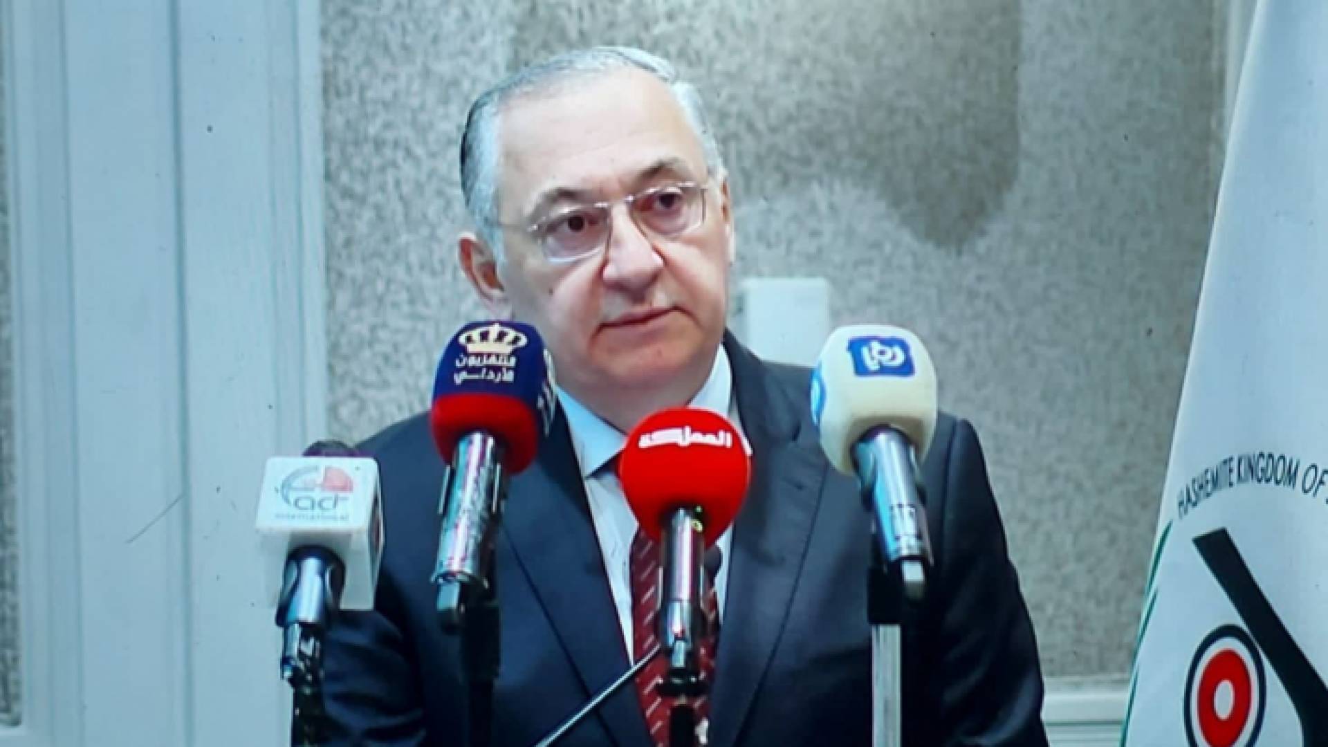 رئيس مجلس هيئة النزاهة ومكافحة الفساد الدكتور مهند حجازي