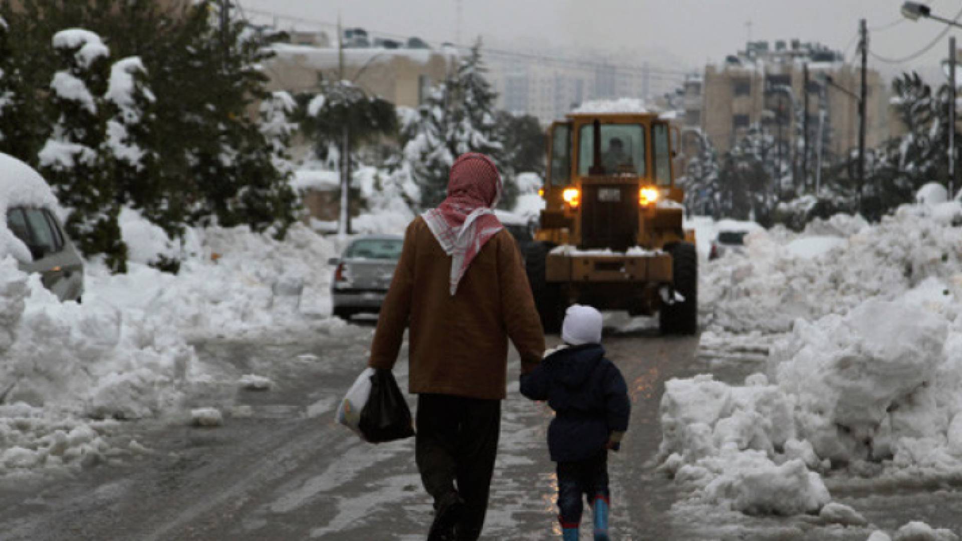 صورة أرشيفية لأحد المنخفضات القطبية في الأردن