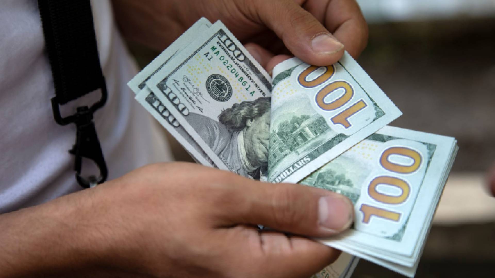 الدولار الأمريكي