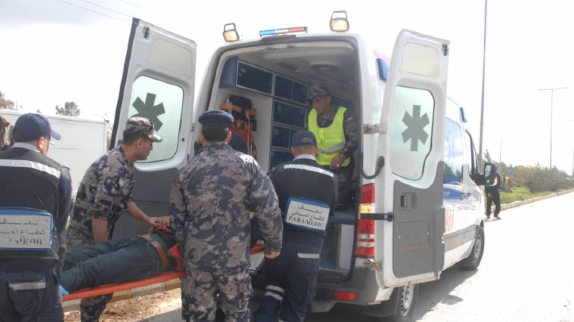 كوادر الدفاع المدني