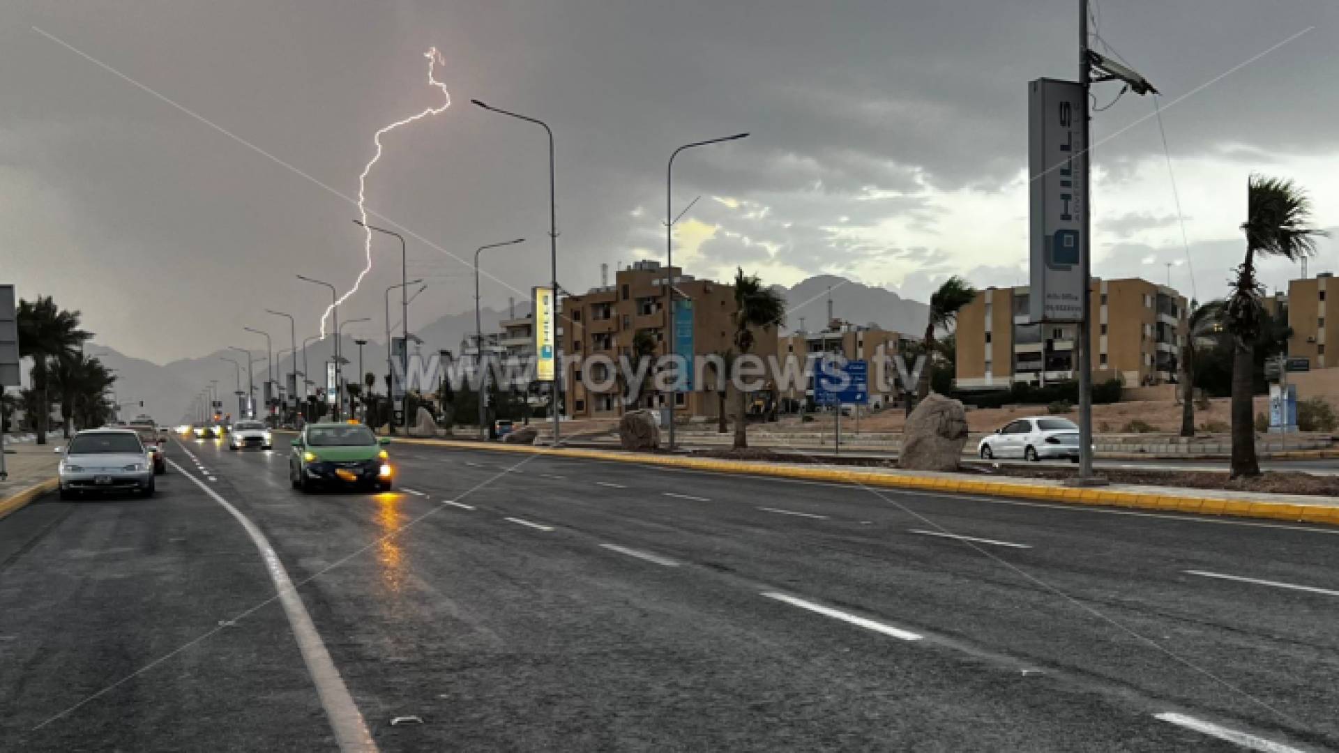 صورة أرشيفية للرعد في محافظة العقبة