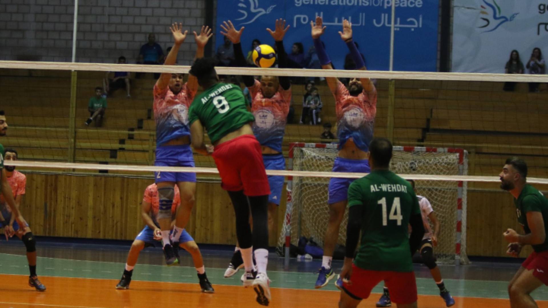 من مواجهة سابقة بين الفريقين