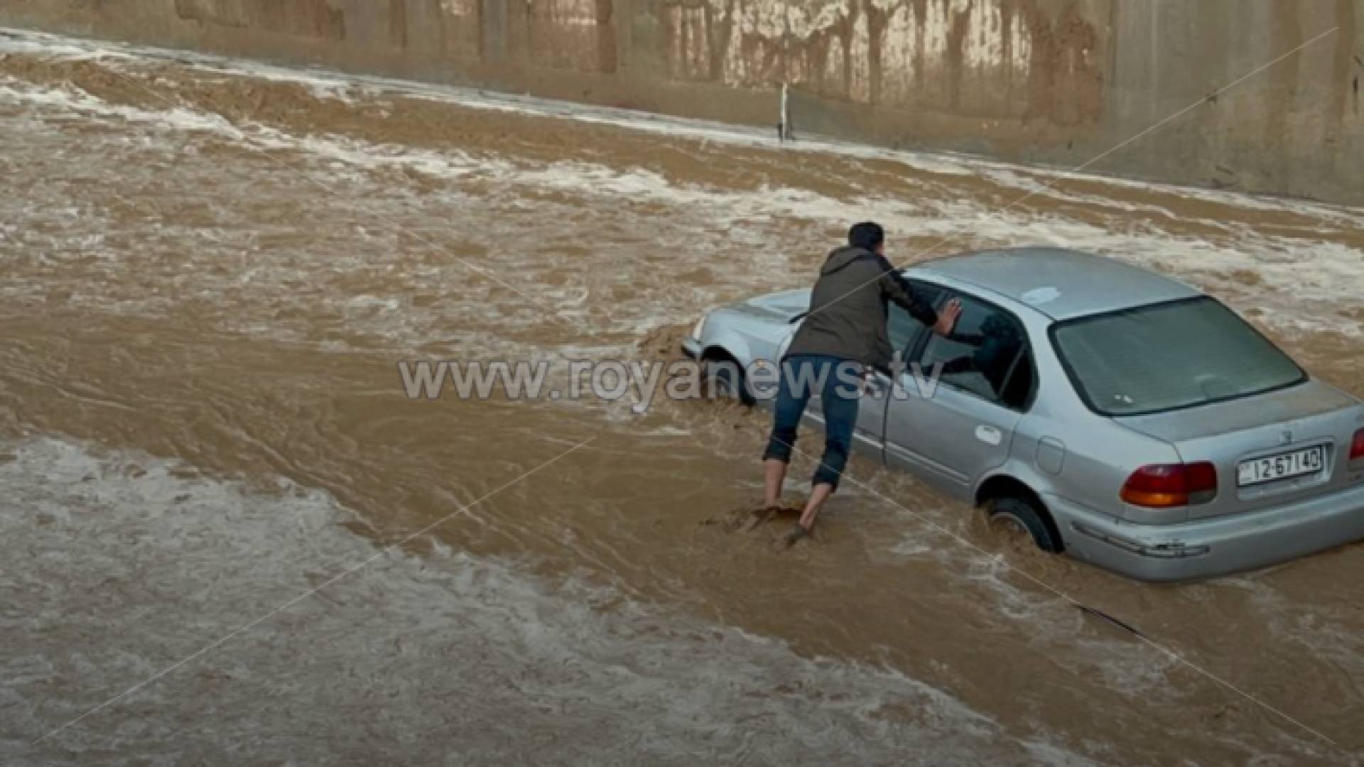 ارتفاع منسوب المياه في العقبة