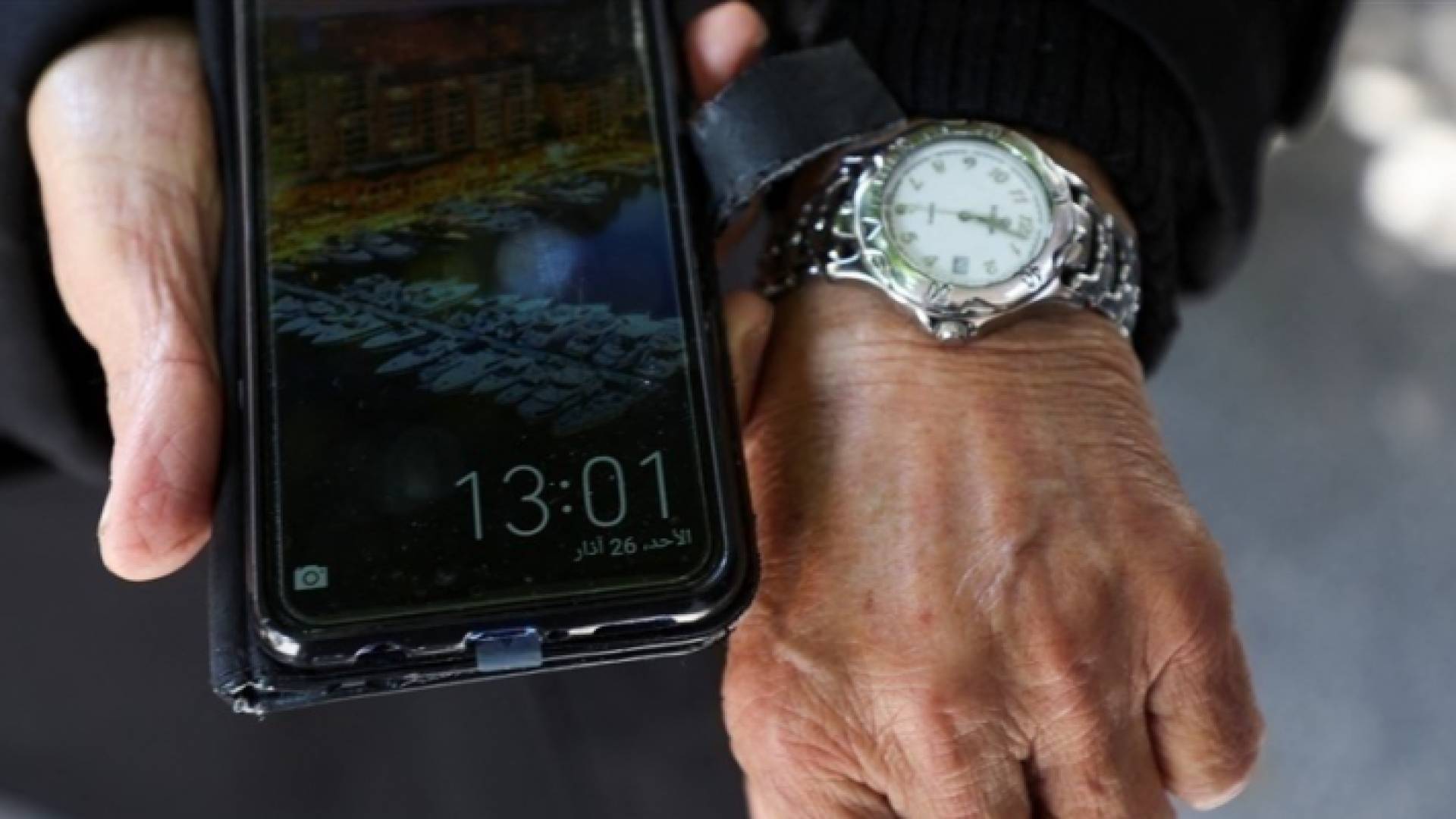 صورة تعبيرية من الإرباك الحاصل في لبنان جراء تغيير التوقيت