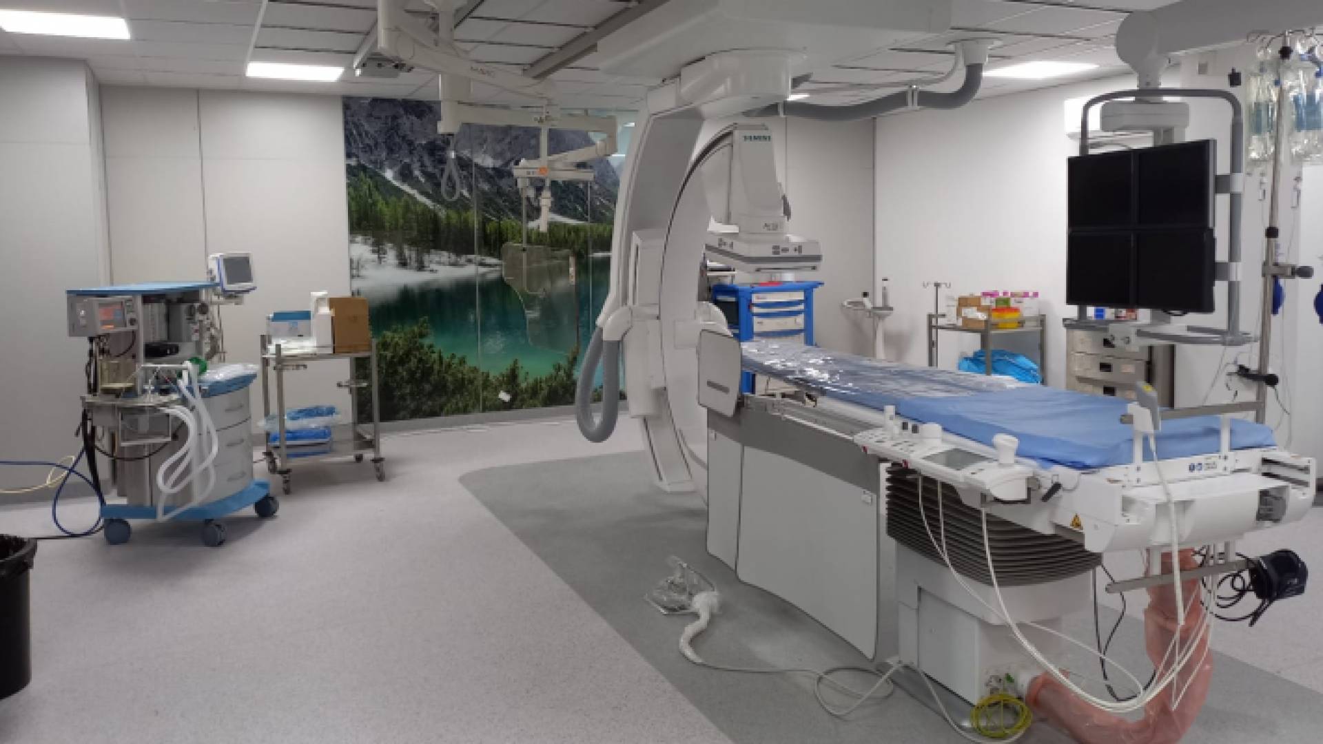 وحدة لإجراء القسطرة القلبية في مستشفى الزرقاء الحكومي