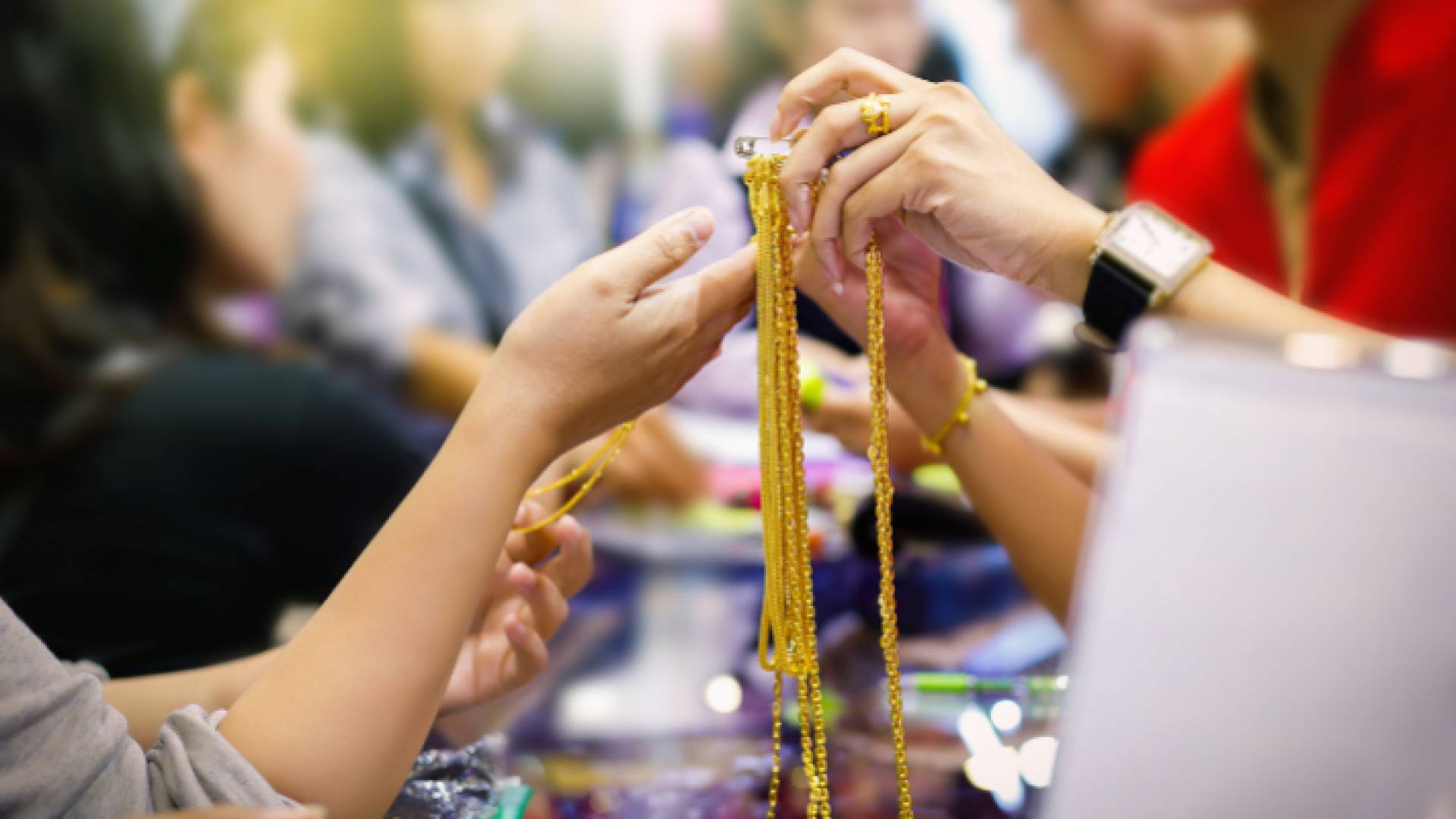 صورة أرشيفية لمحل بيع مجوهرات