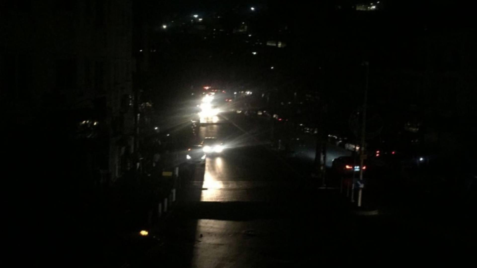 انقطاع التيار الكهربائي في إحدى مناطق العاصمة عمان