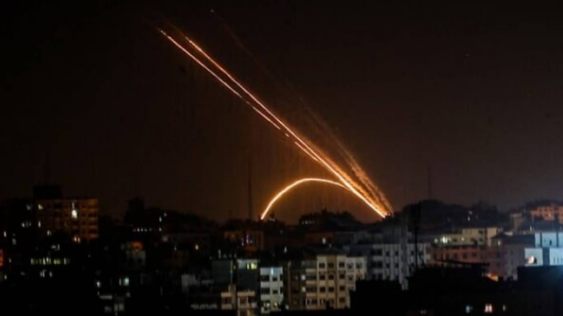 رشقة صواريخ من قطاع غزة باتجاه مستوطنات الغلاف