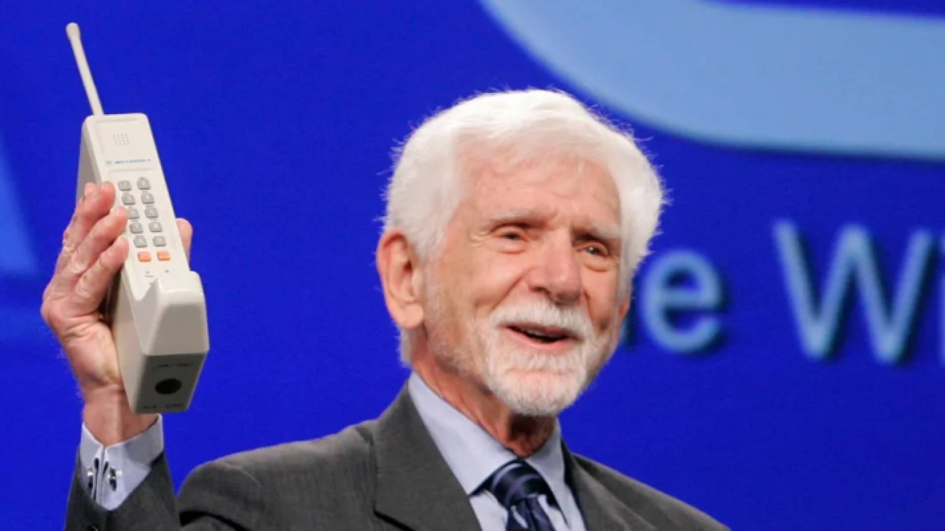 مارتن كوبر مخترع الهاتف المحمول