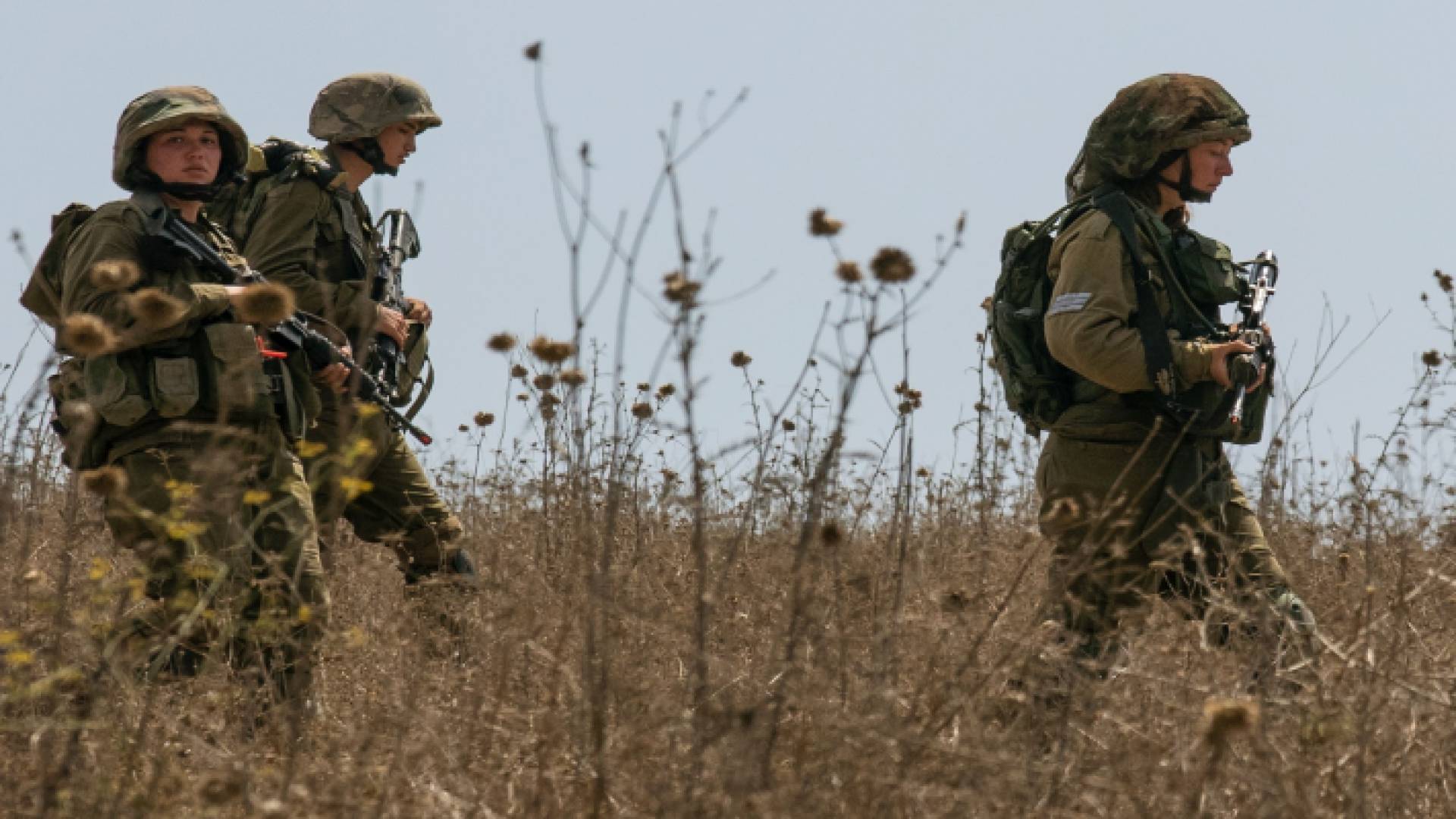 مجندات في جيش الاحتلال