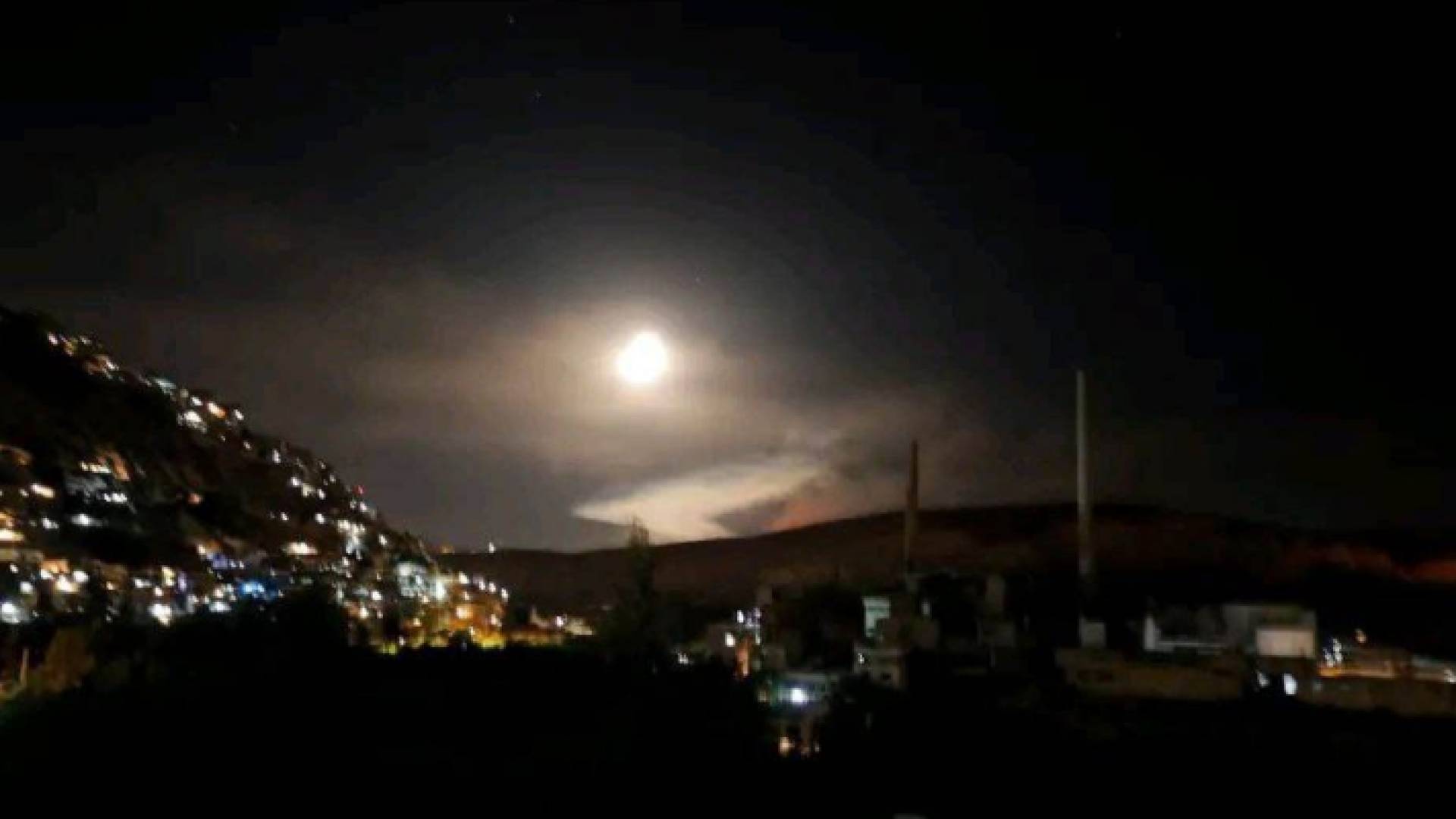 أحد صواريخ الاحتلال على الجولان