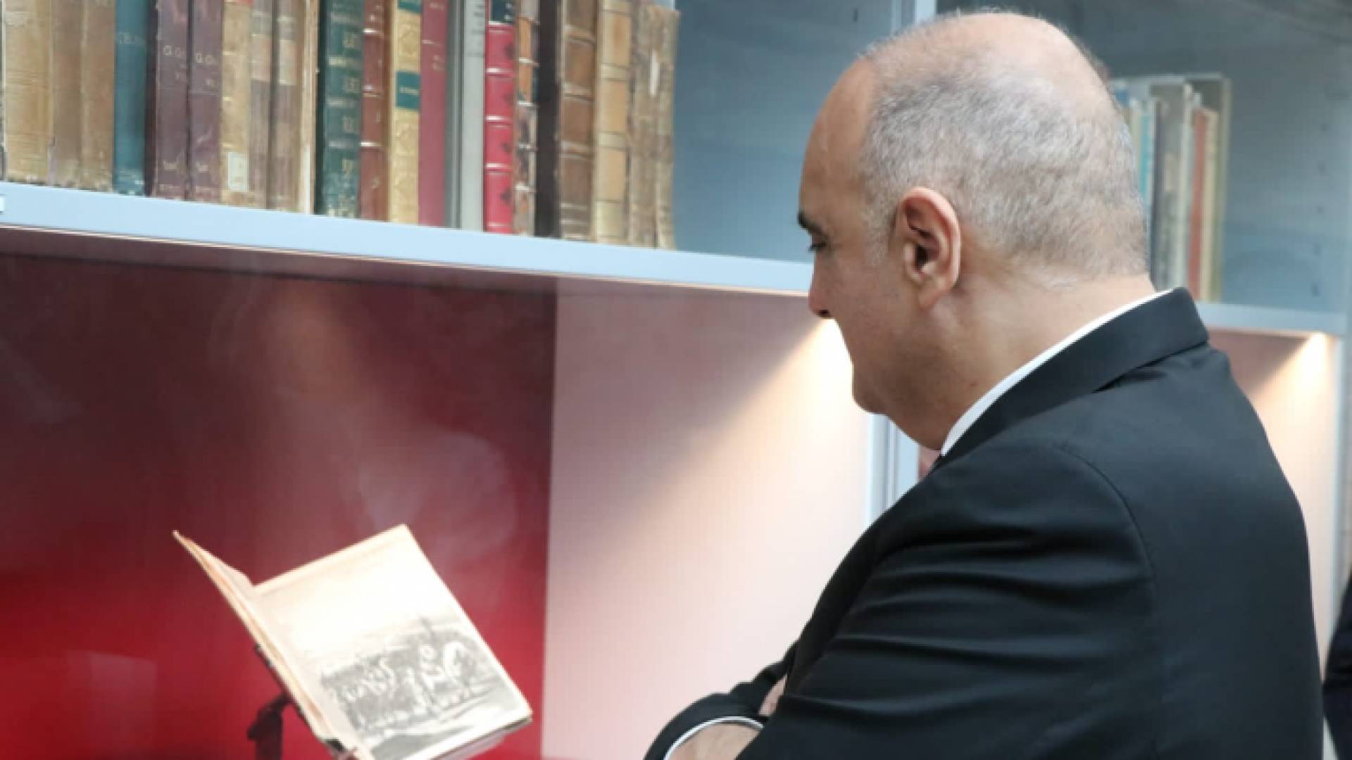 جانب من زيارة الخصاونة