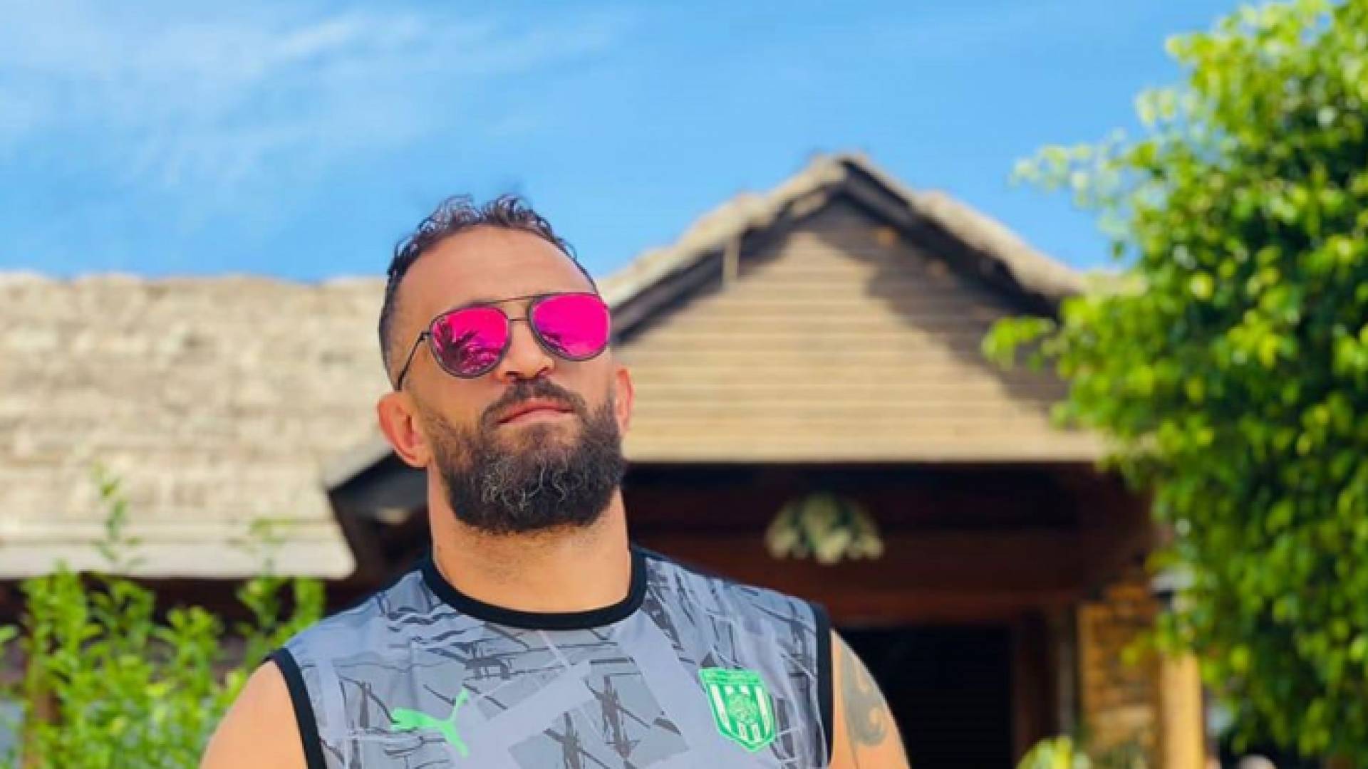 اللاعب التونسي نزار عيساوي