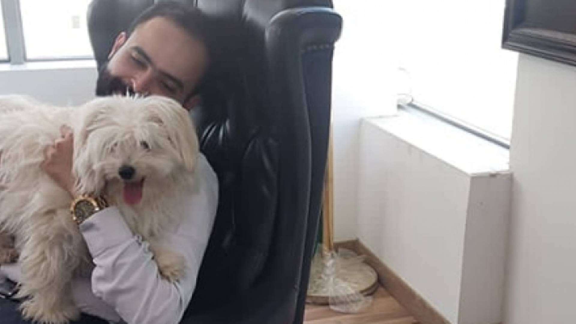 البخيت وكلبه "صوفي" بعد عودته