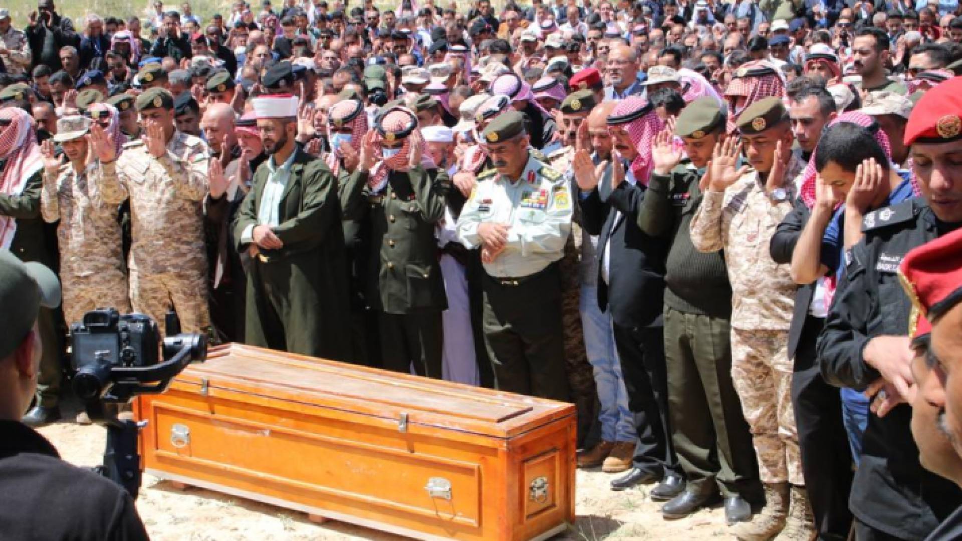 خلال تشييع جثمان الملازم المثنى الشقيرات