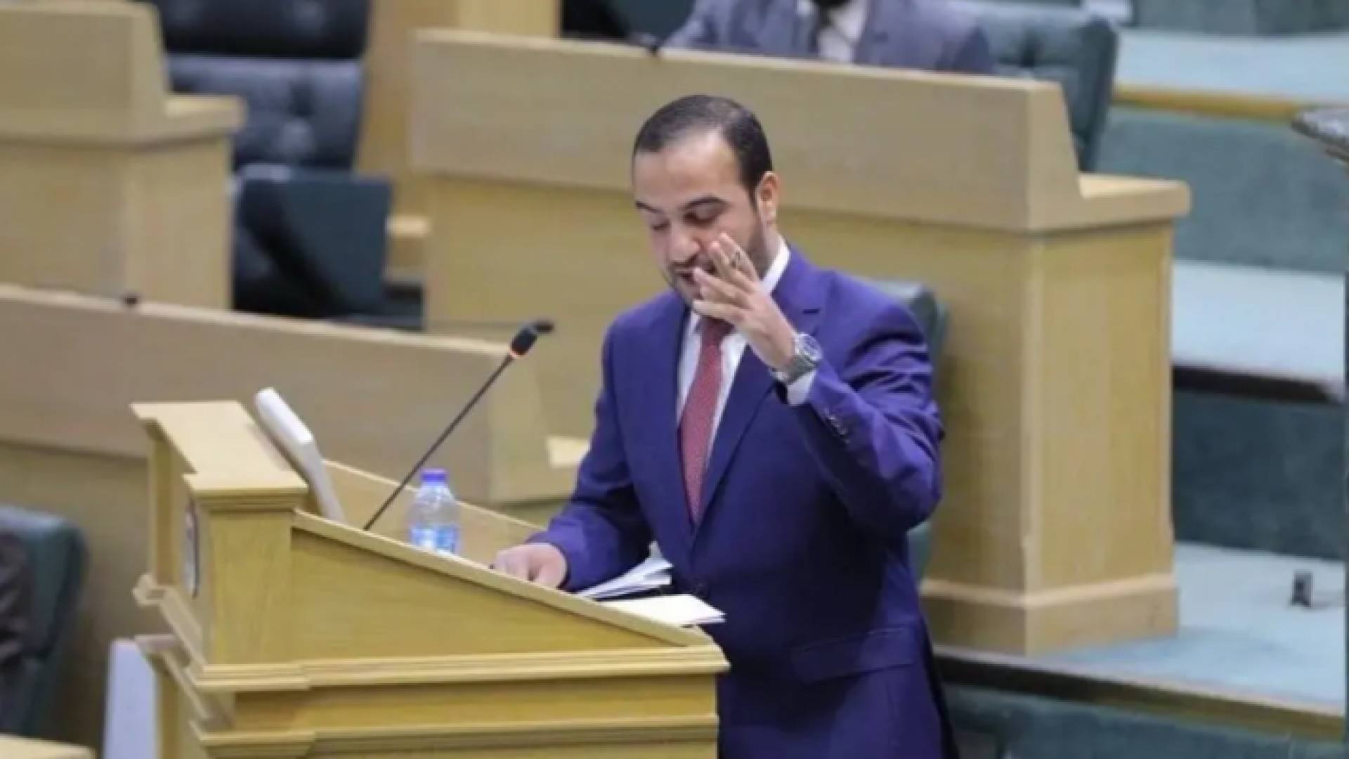 النائب عماد العدوان