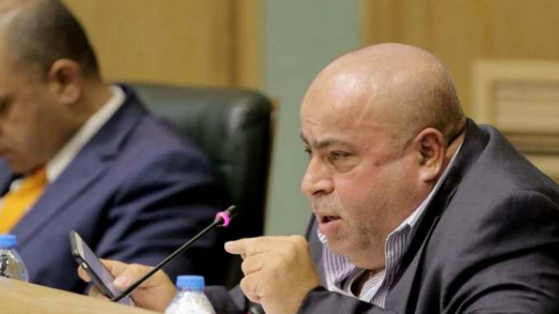 النائب خليل عطية