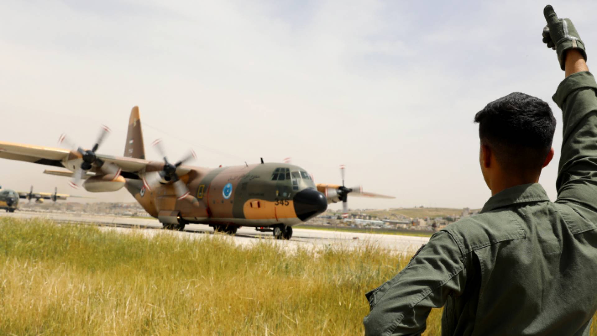 إقلاع أربع طائرات من سلاح الجو الملكي لإجلاء أردنيين من السودان