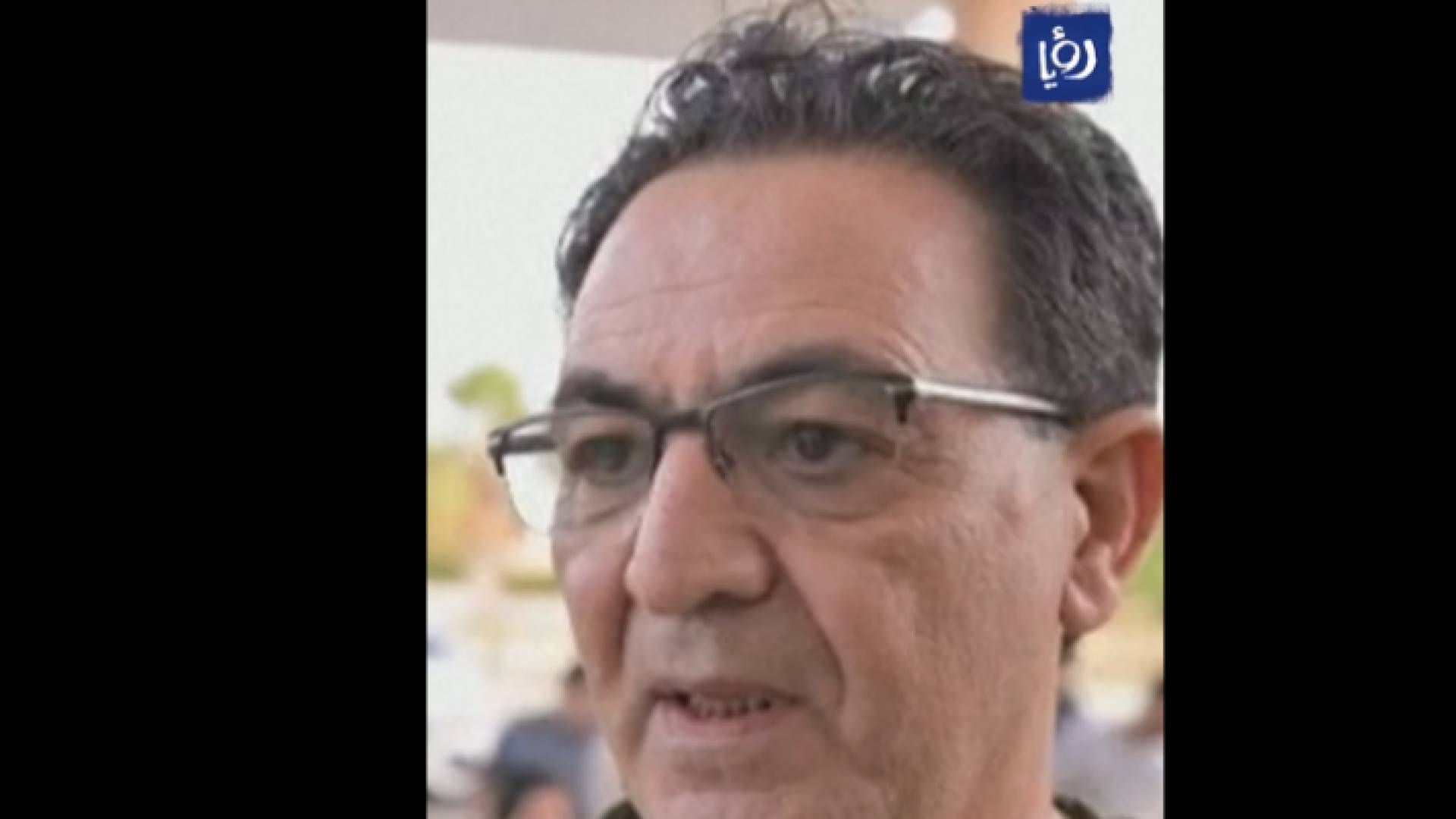 اللبناني أثناء حديثه عن معاناته بعد إجلائه من السودان