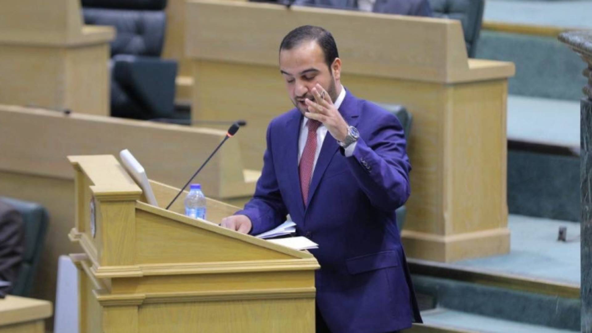 النائب عماد العدوان