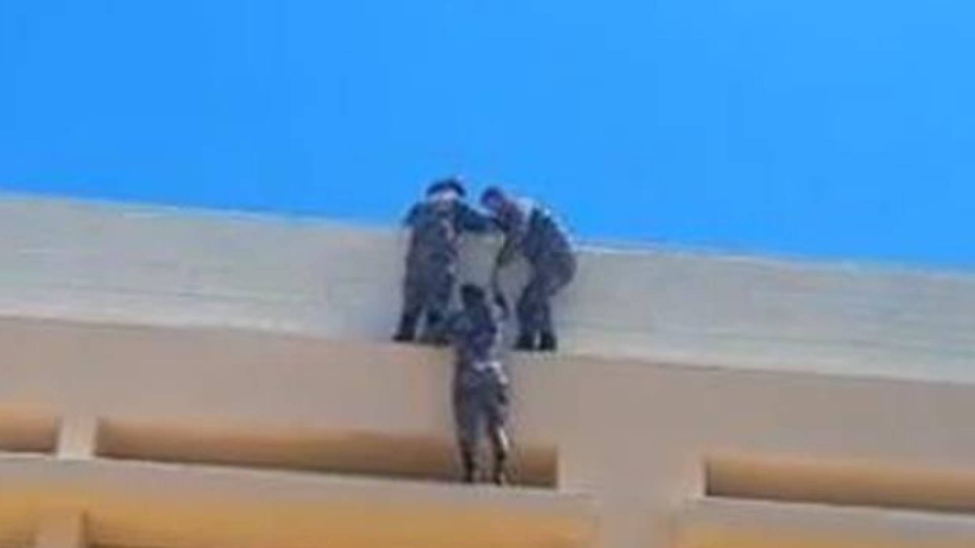 صورة من مقطع الفيديو