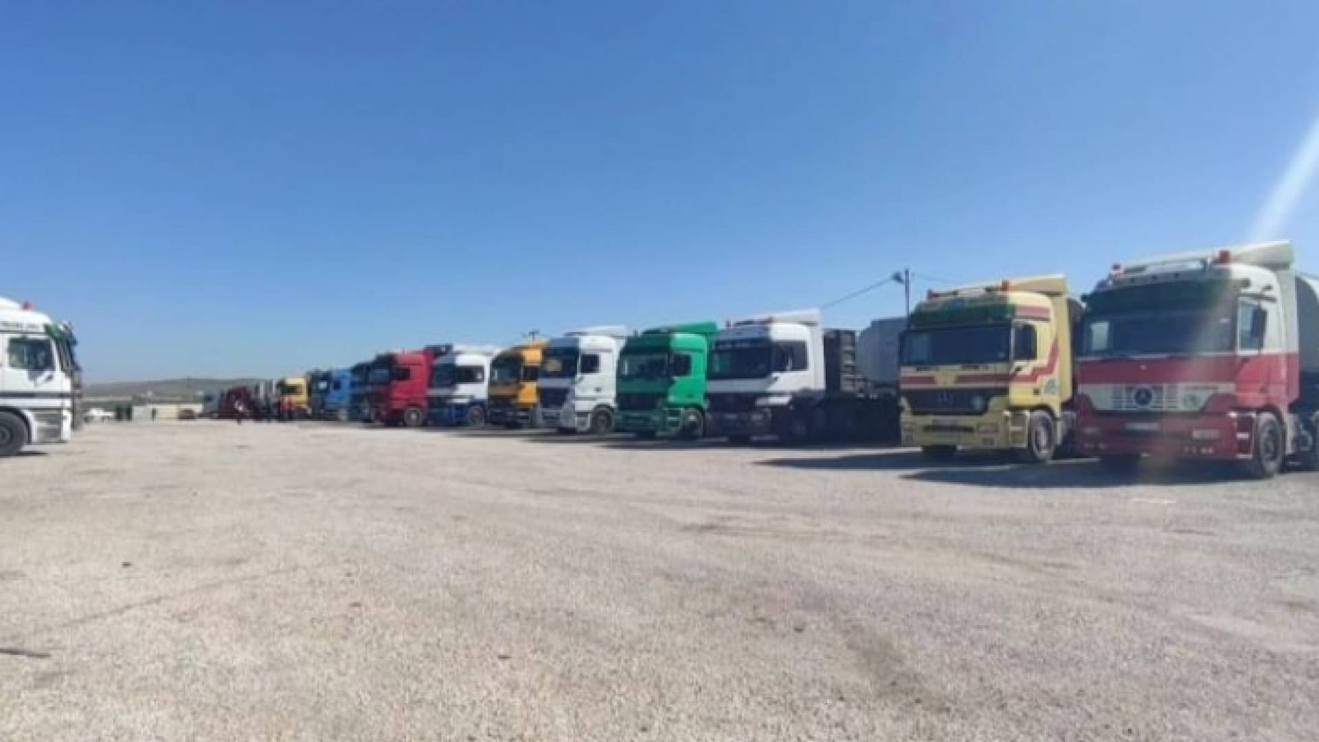 شاحنات أردنية