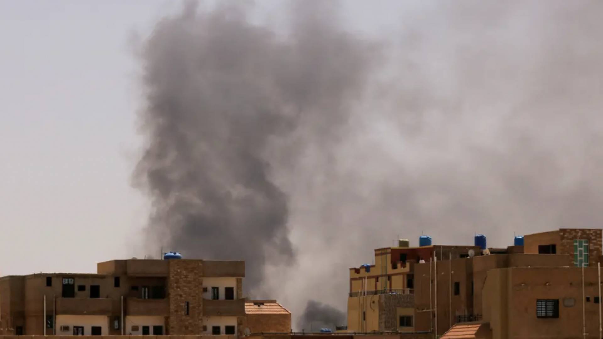 جانب من الاضطرابات في العاصمة السودانية الخرطوم